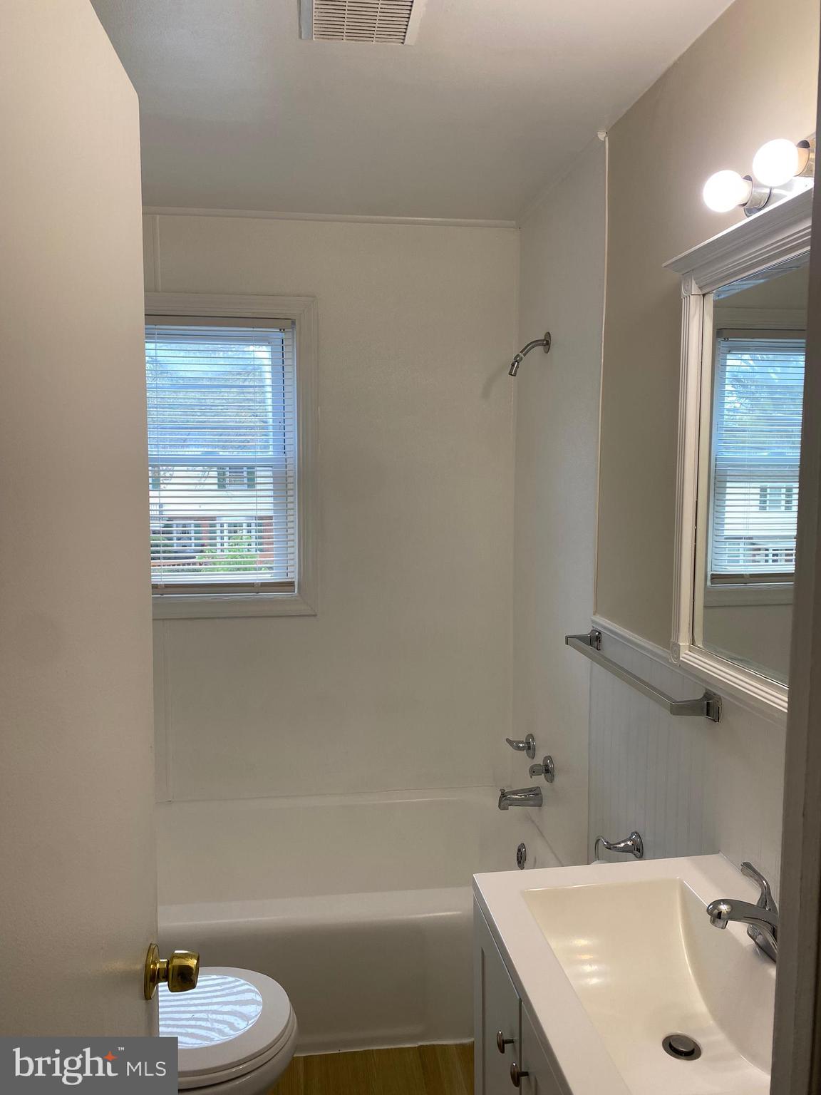 HOLLYWOOD - Residential