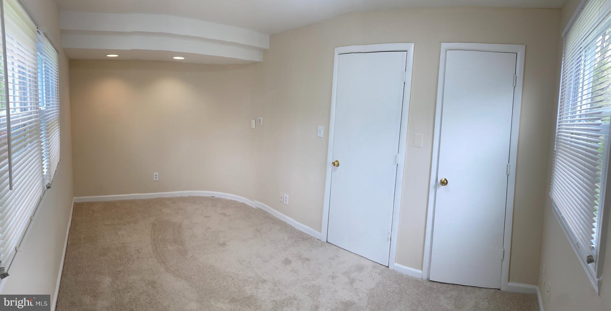 HOLLYWOOD - Residential