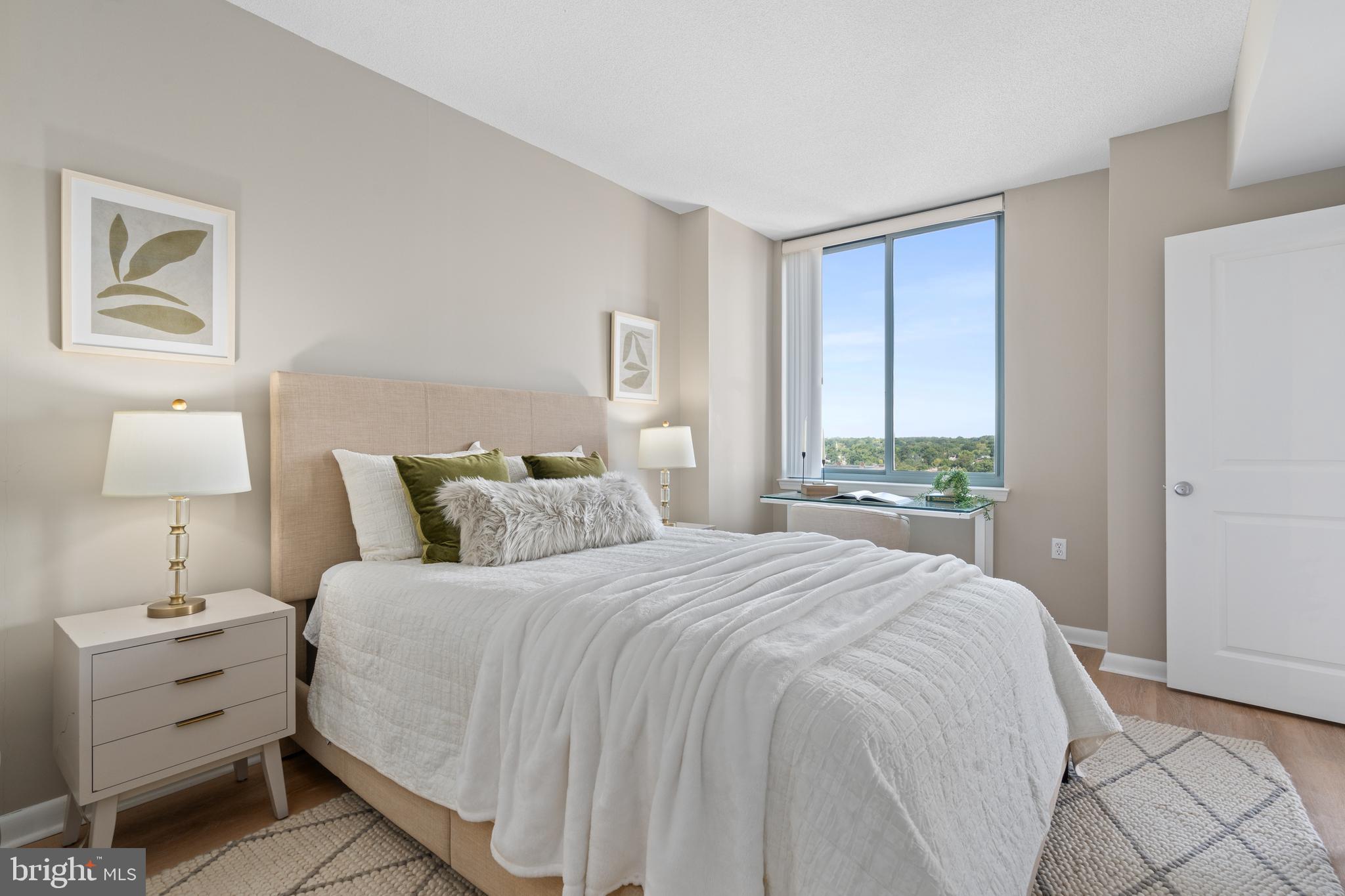 CONTINENTAL - Residential