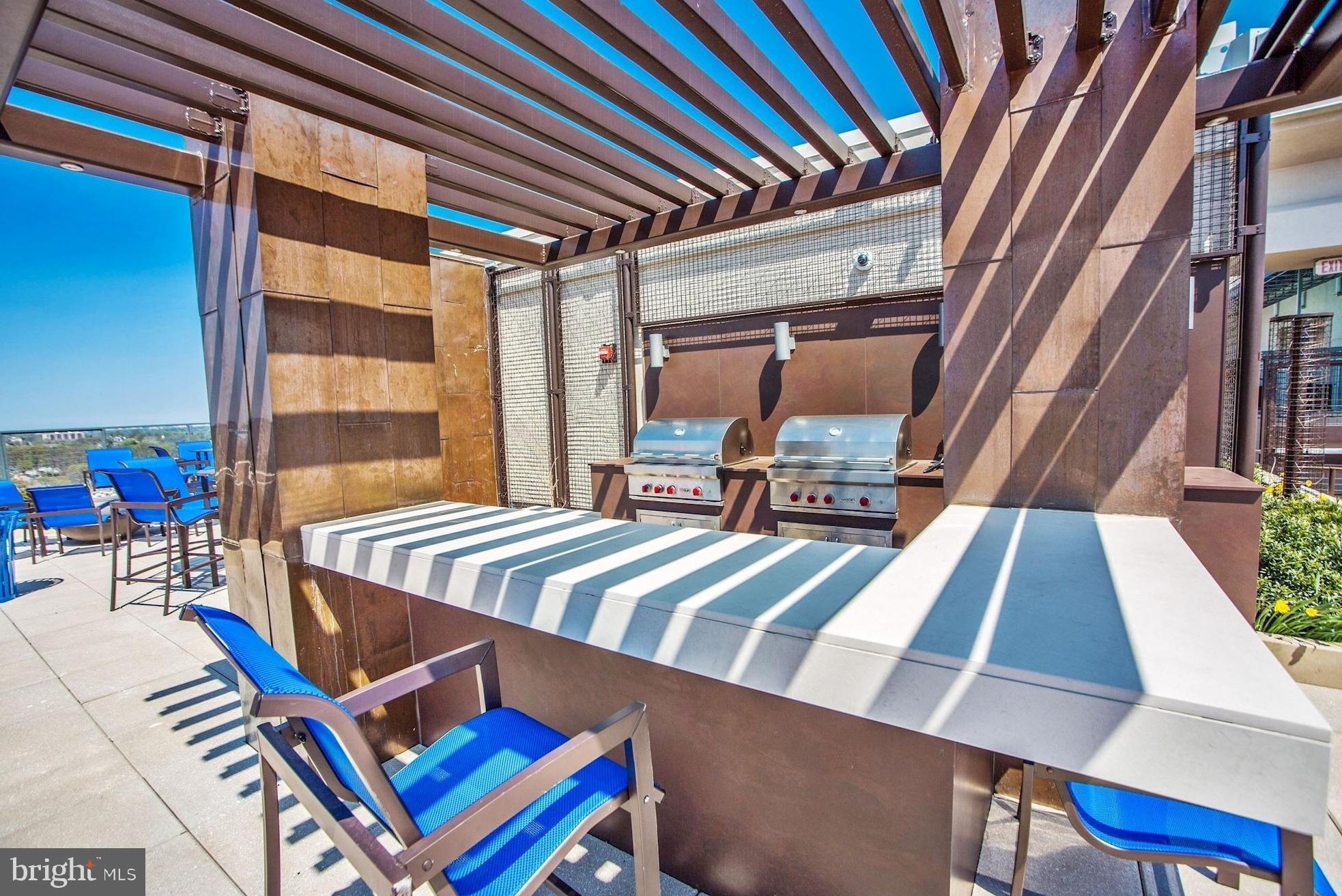 CONTINENTAL - Residential