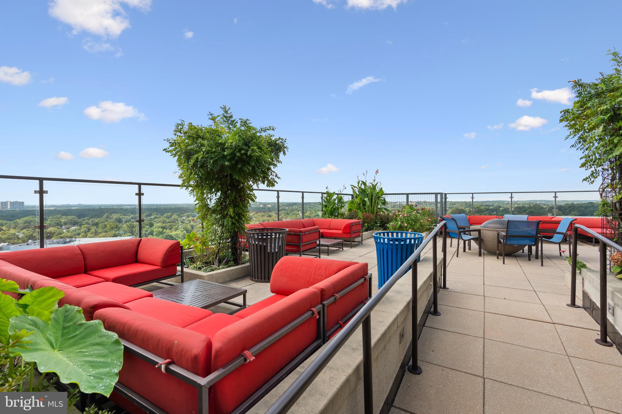 CONTINENTAL - Residential