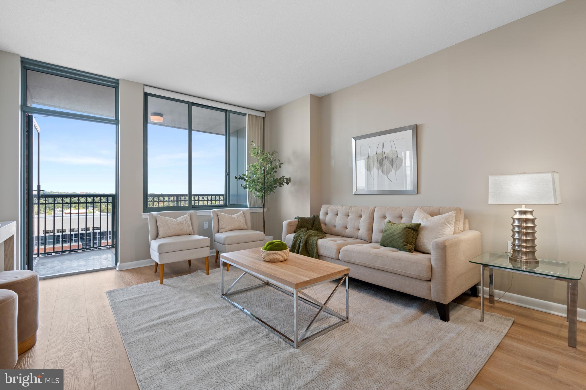 CONTINENTAL - Residential