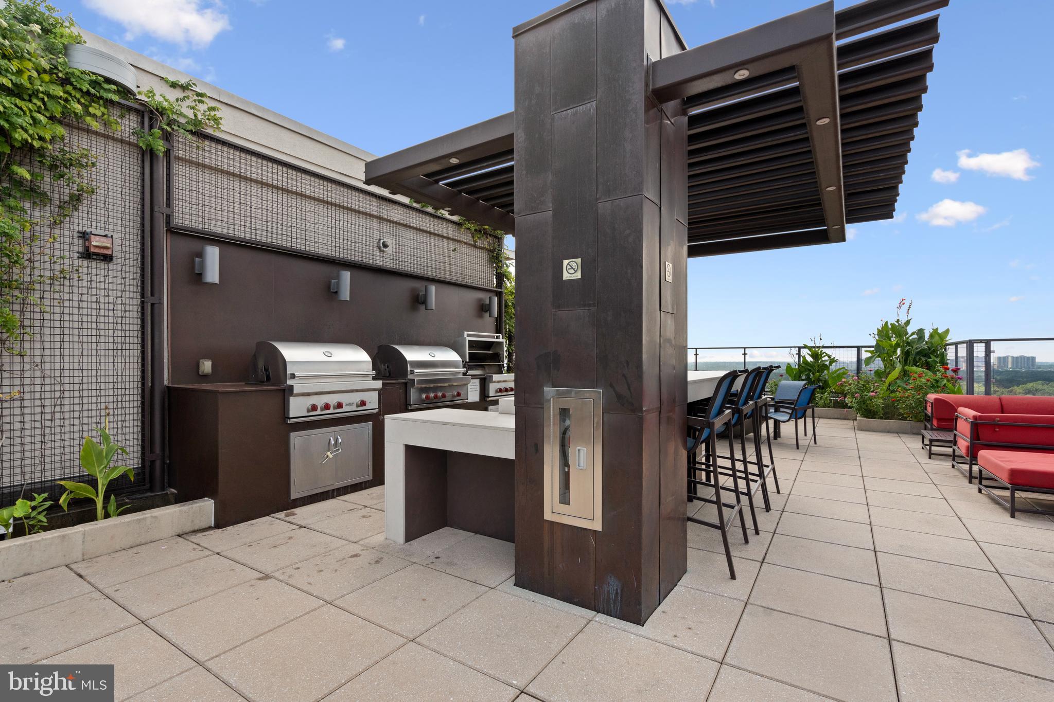 CONTINENTAL - Residential