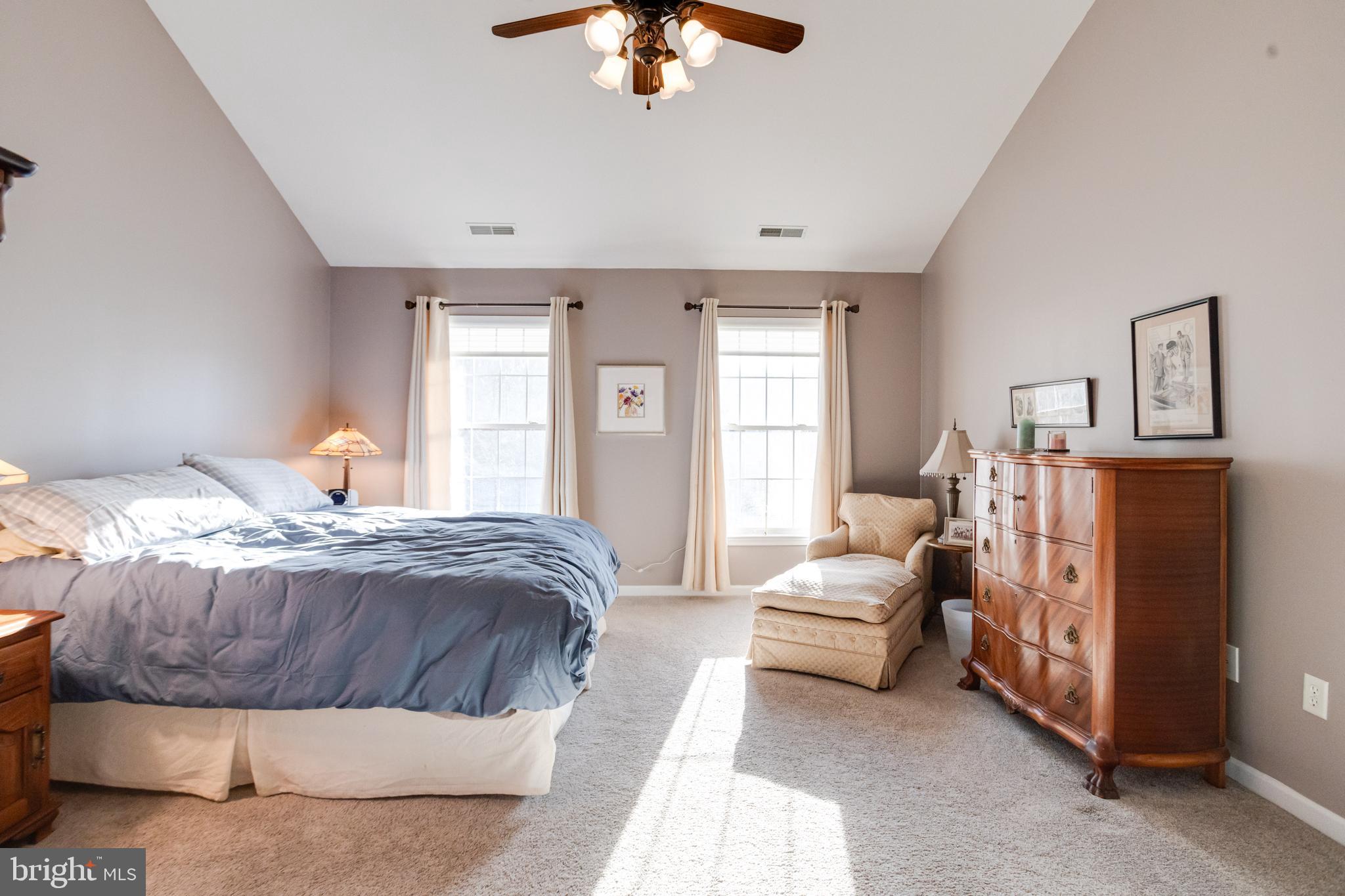 RIVERWALK - Residential