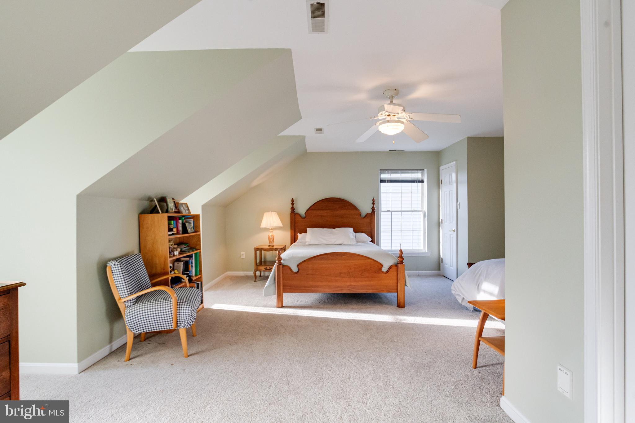 RIVERWALK - Residential