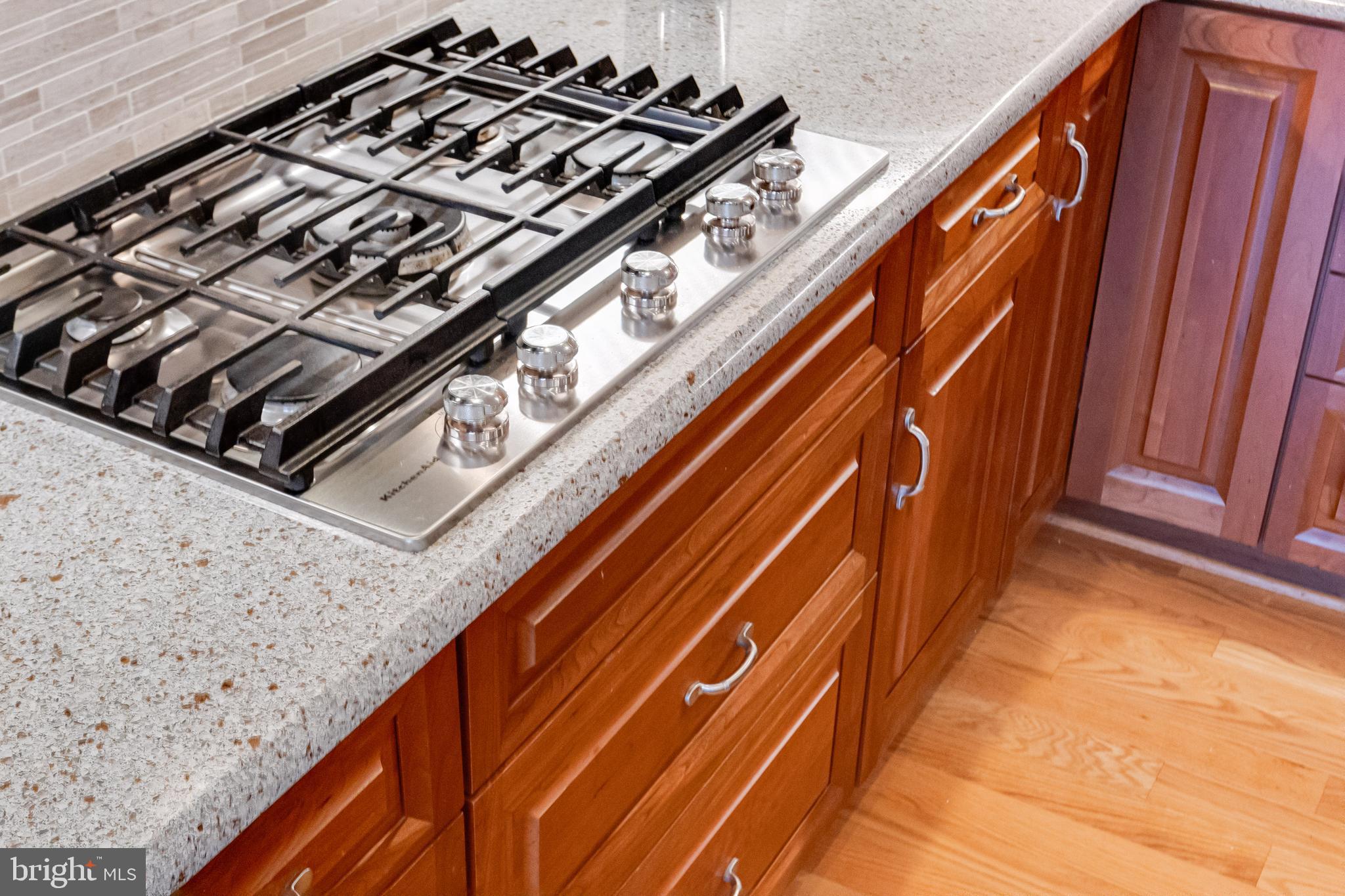 RIVERWALK - Residential