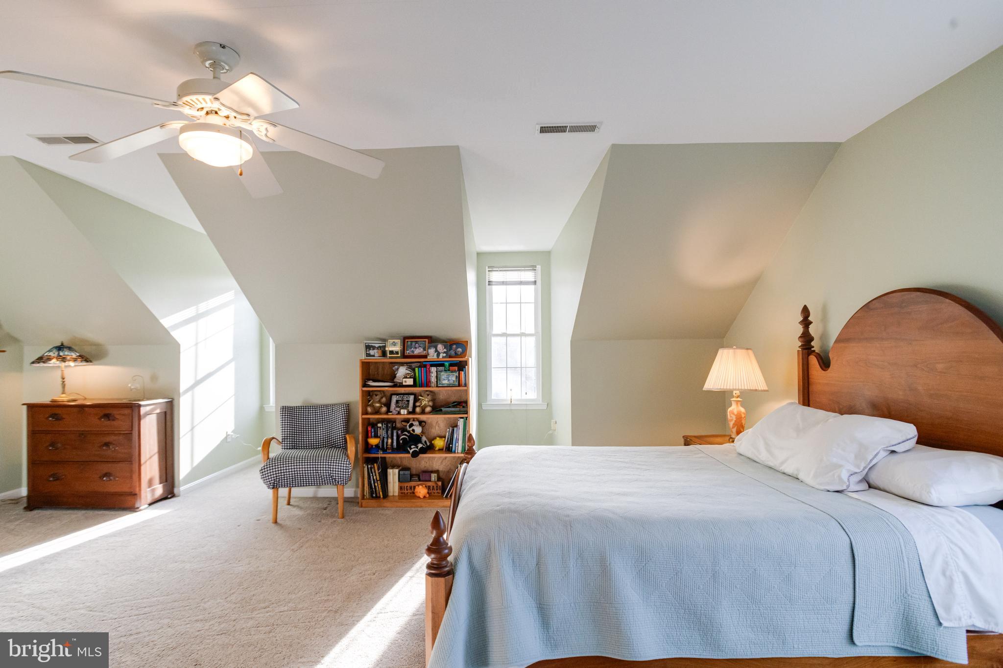 RIVERWALK - Residential