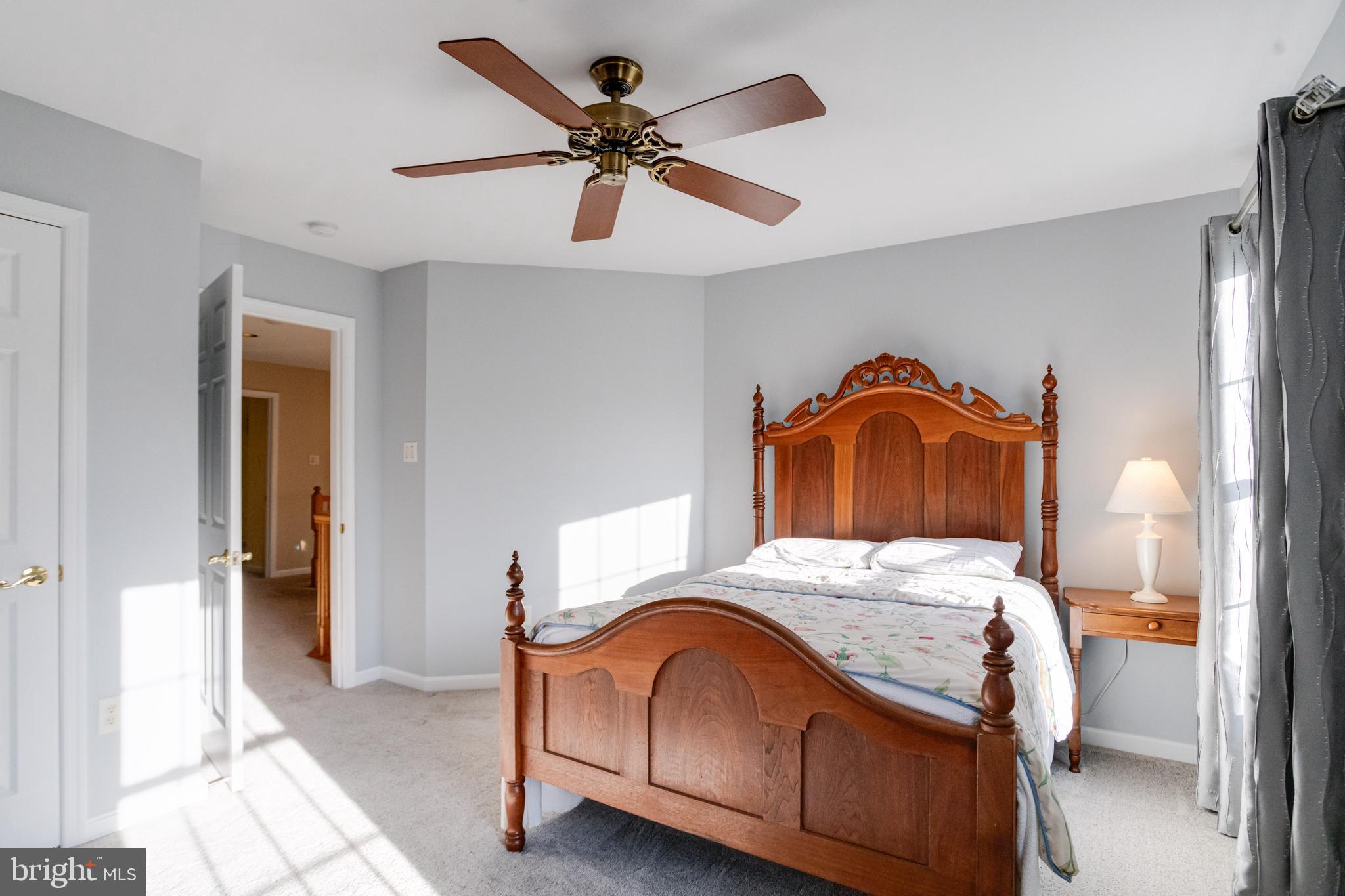 RIVERWALK - Residential