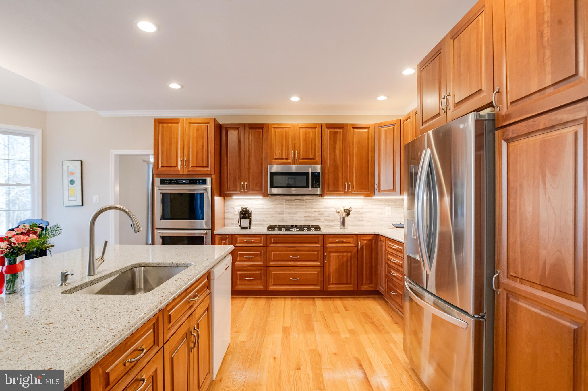 RIVERWALK - Residential