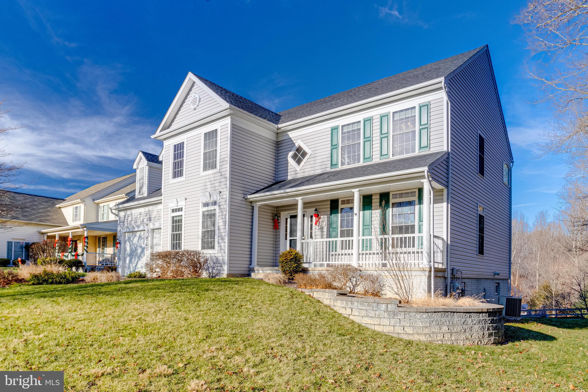 RIVERWALK - Residential