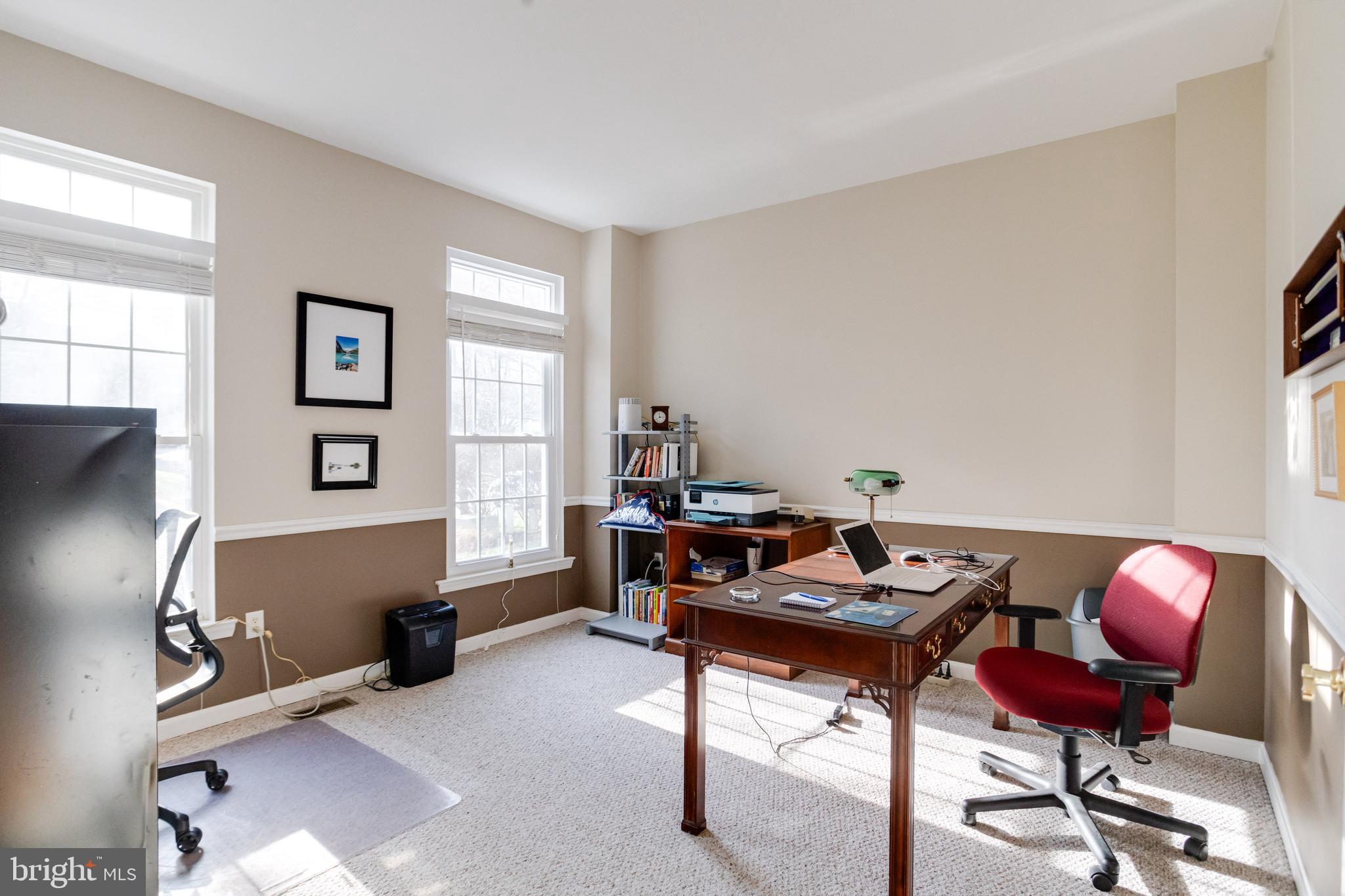 RIVERWALK - Residential