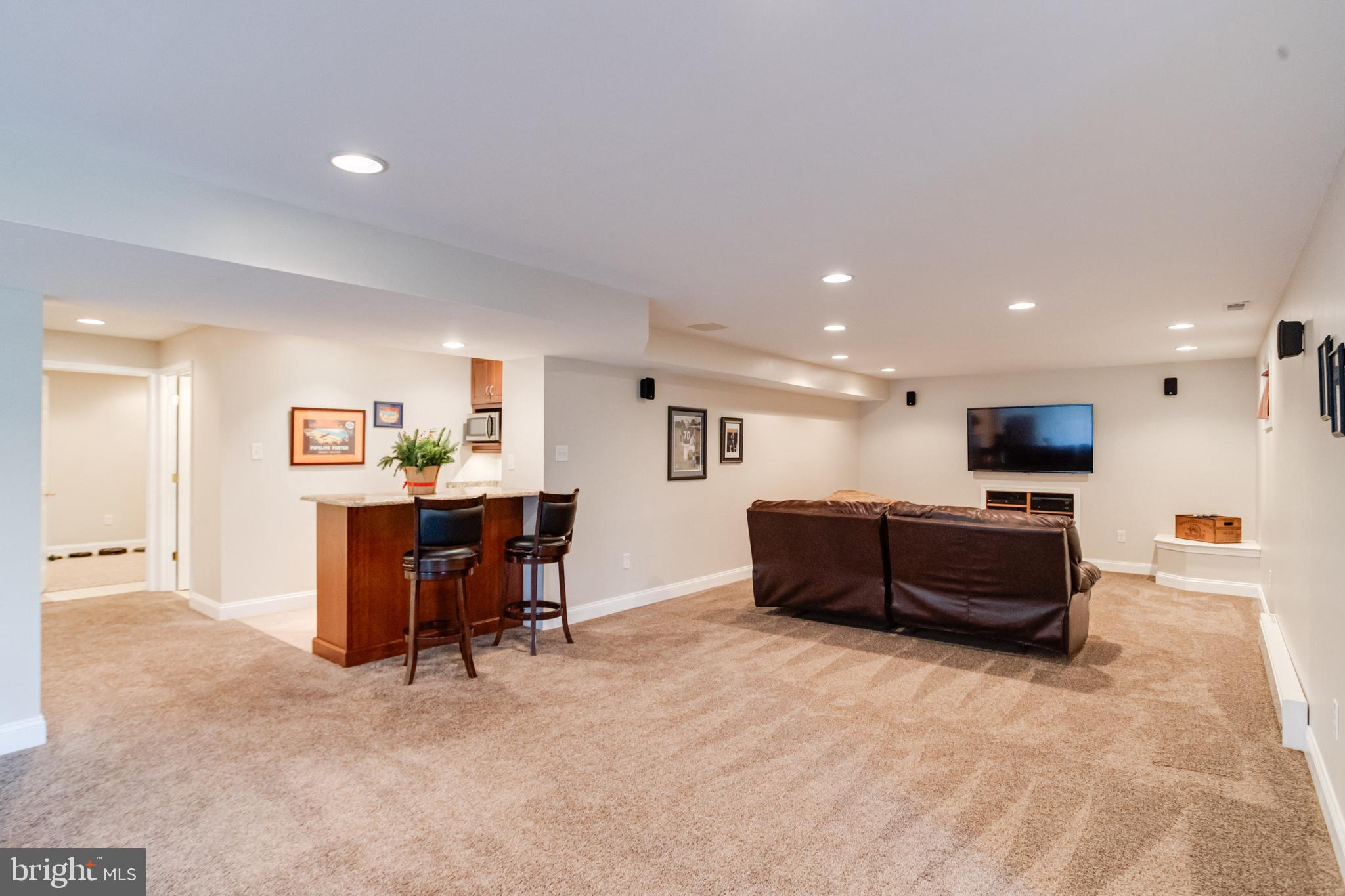 RIVERWALK - Residential