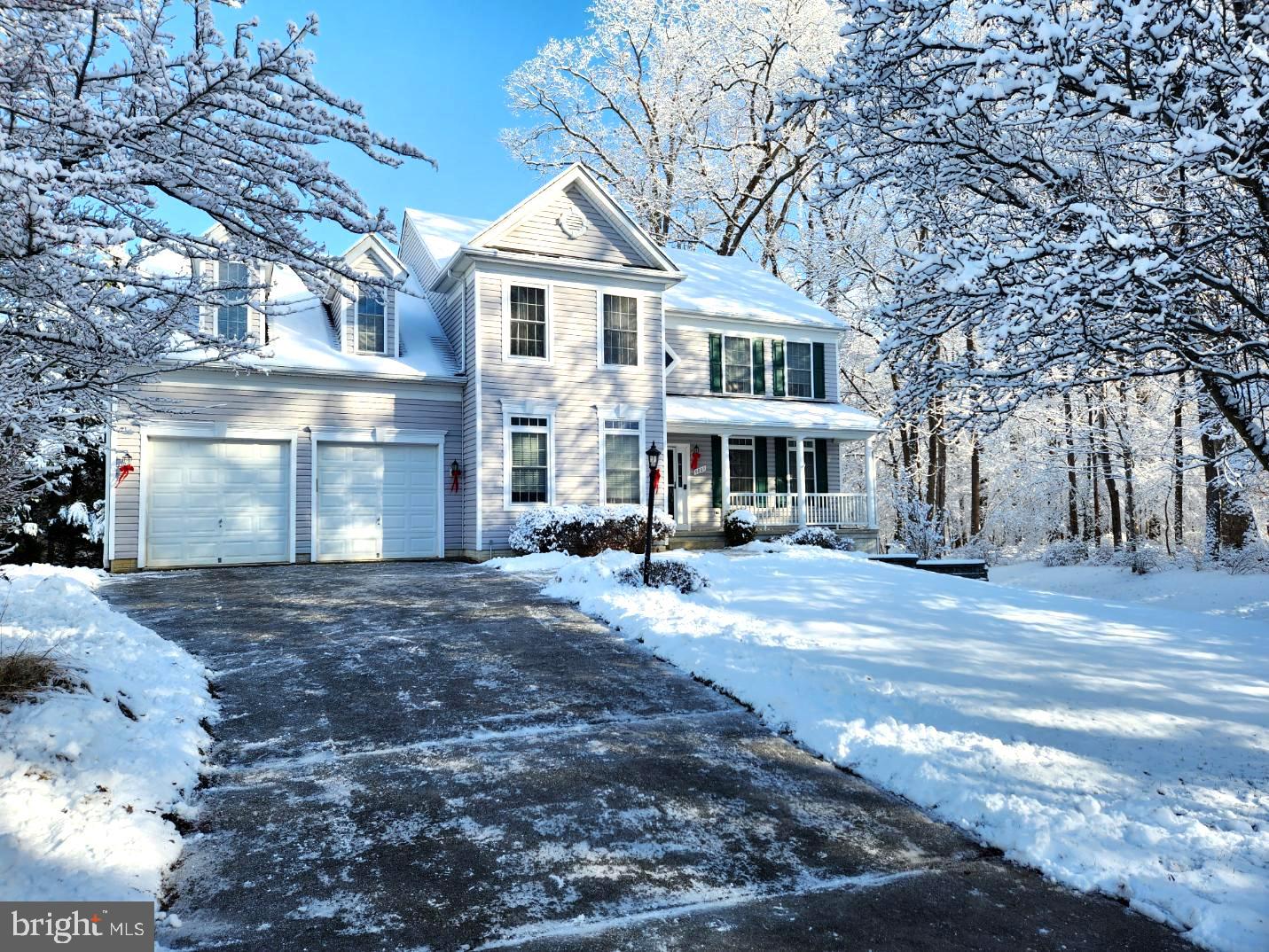 RIVERWALK - Residential