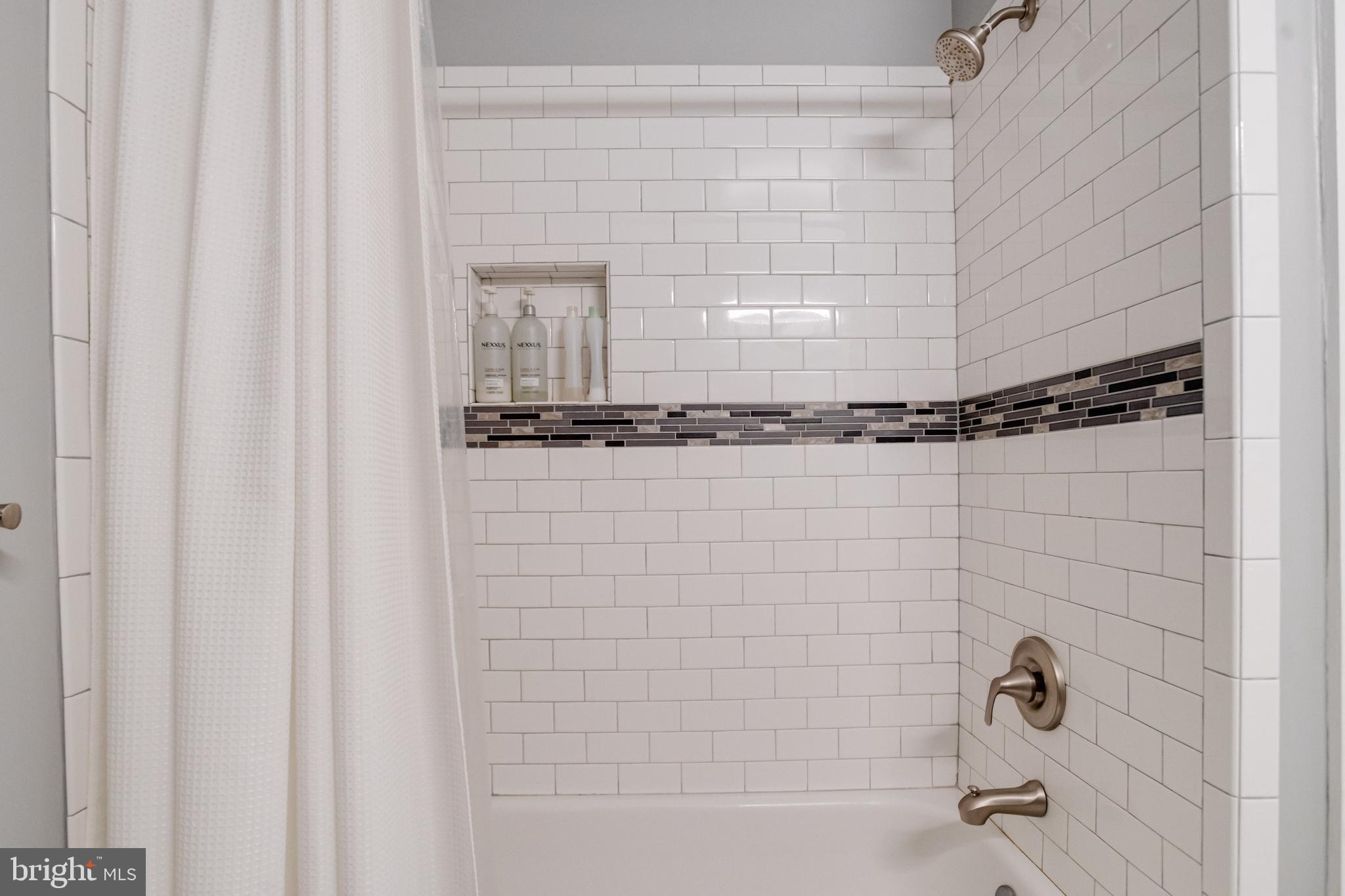 RIVERWALK - Residential