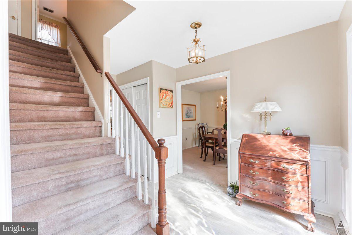 HOLLY HOUSE - Residential