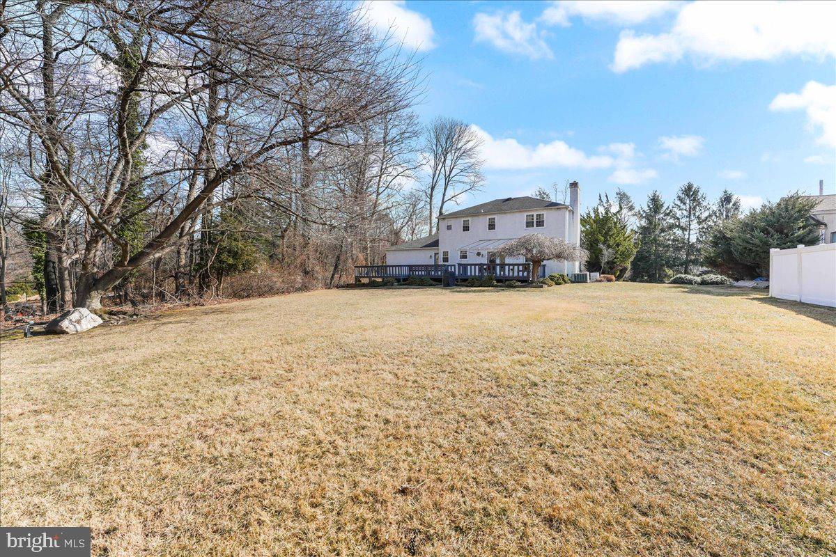 HOLLY HOUSE - Residential