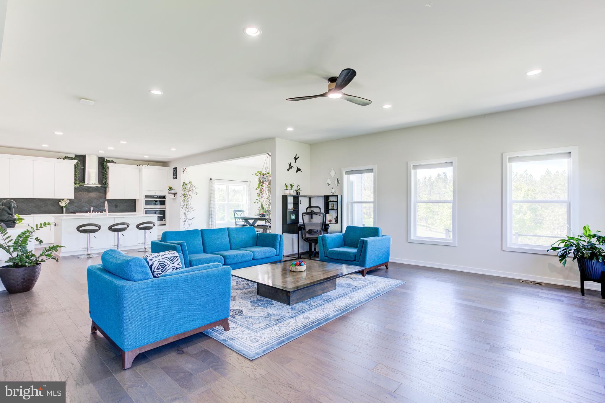 LENAH MILL - THE PARKER - Residential Lease