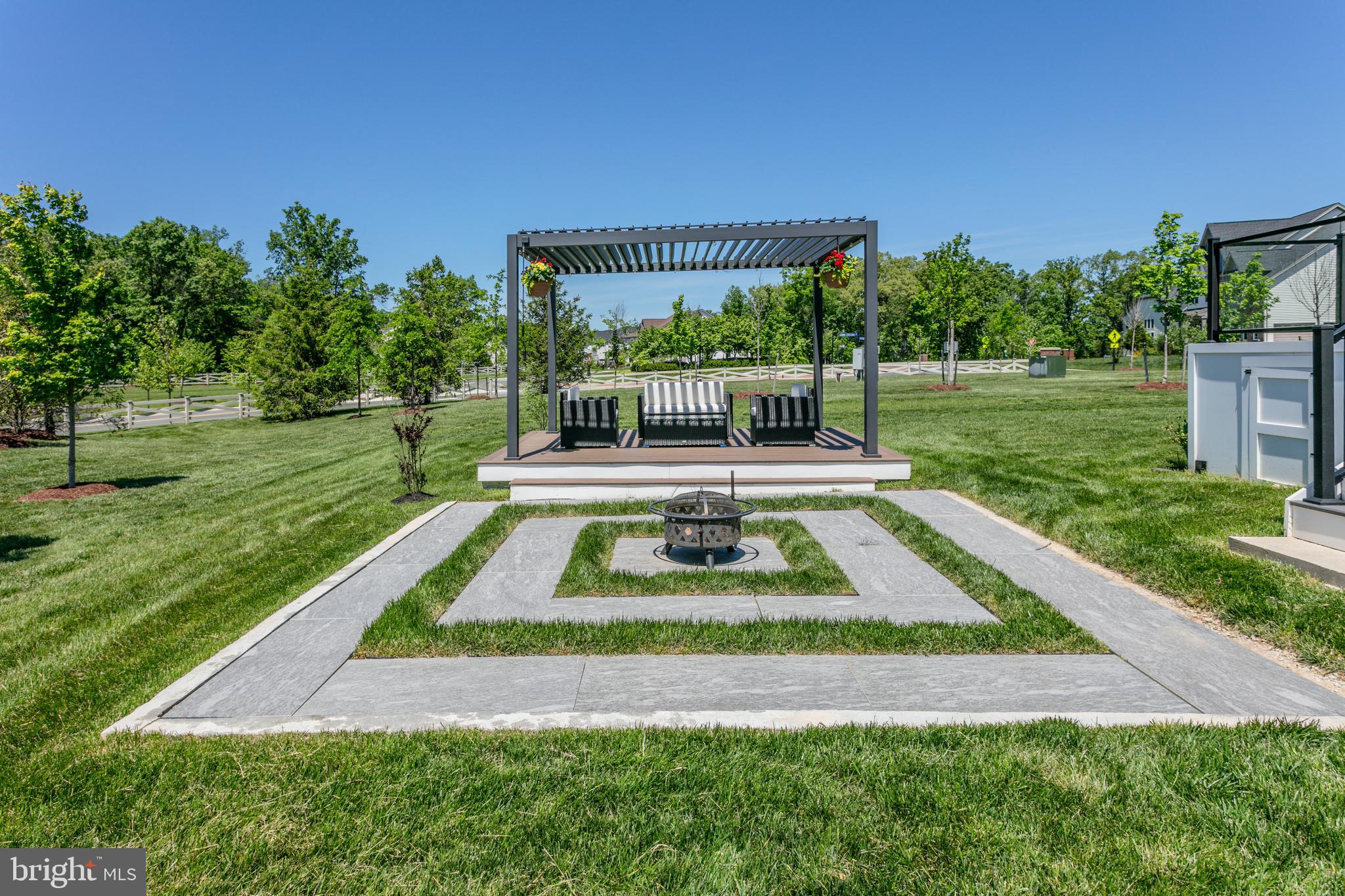 LENAH MILL - THE PARKER - Residential Lease