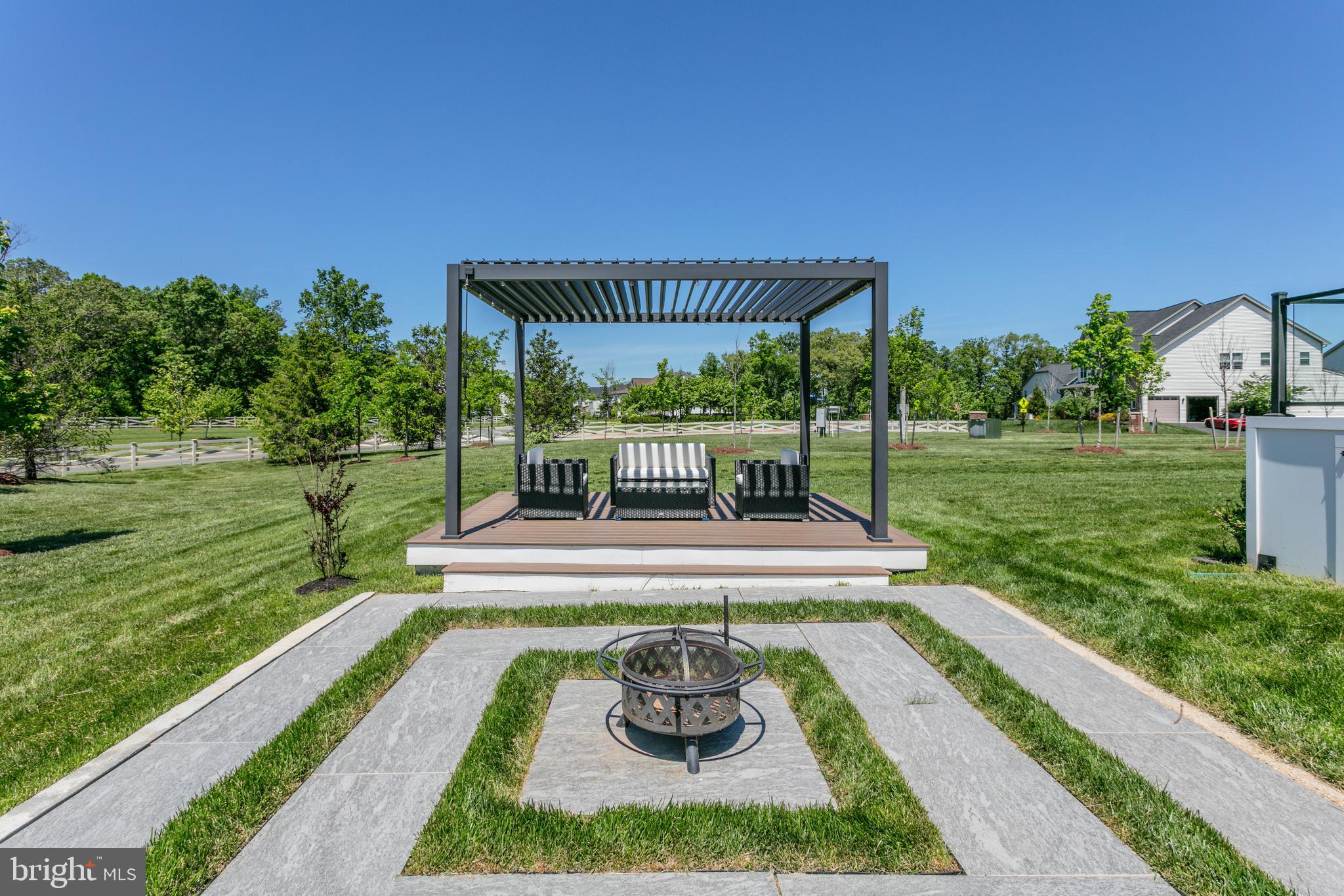 LENAH MILL - THE PARKER - Residential Lease