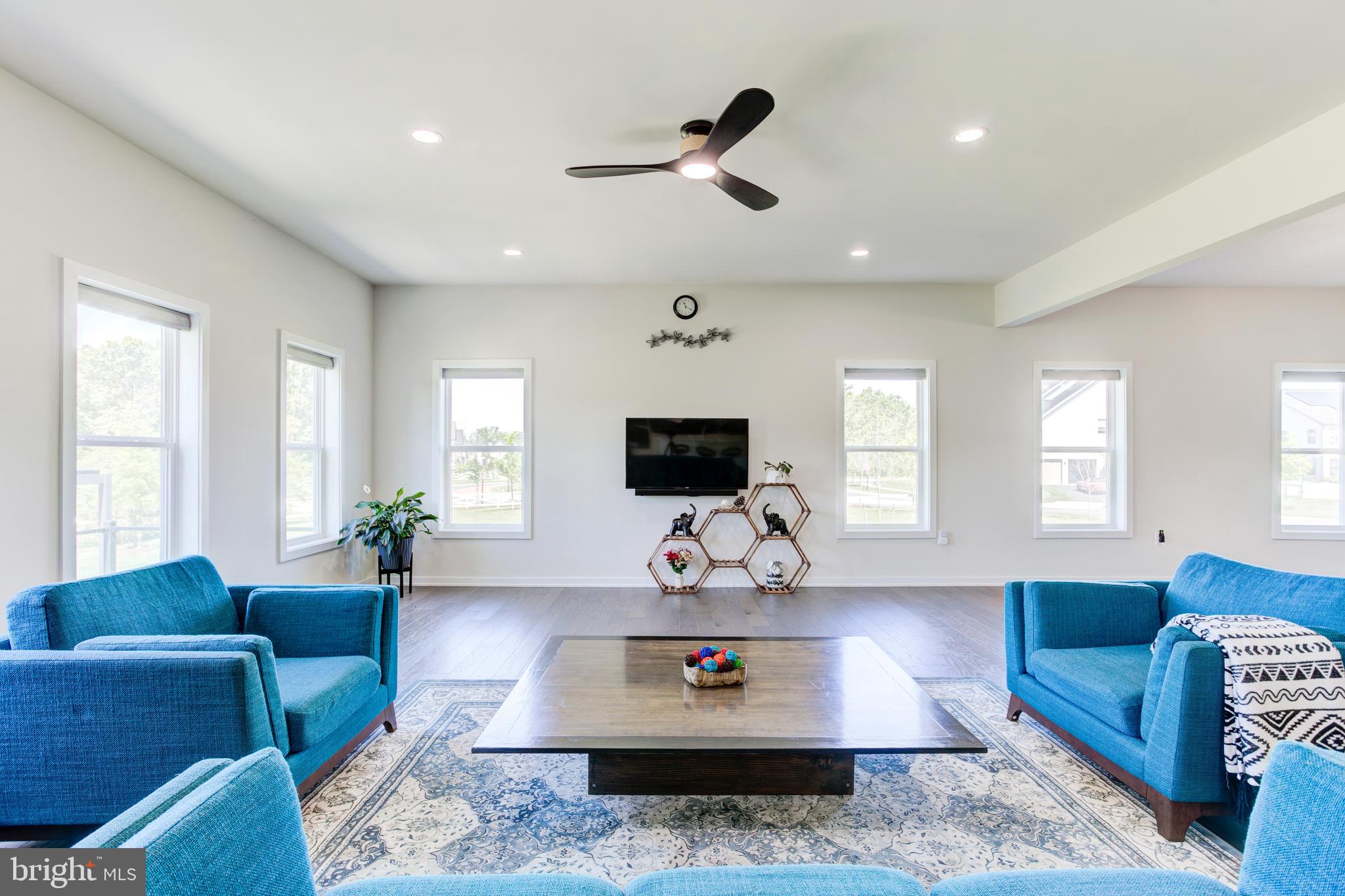 LENAH MILL - THE PARKER - Residential Lease