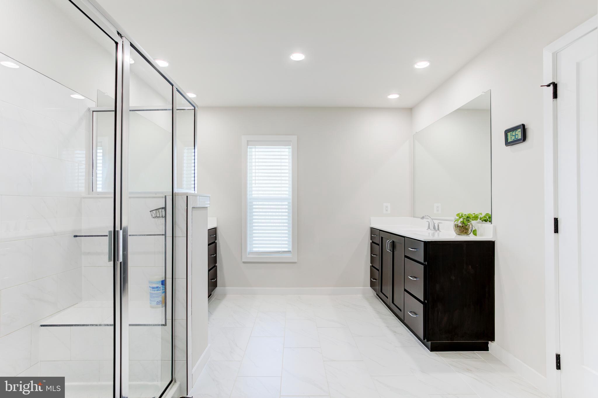 LENAH MILL - THE PARKER - Residential Lease