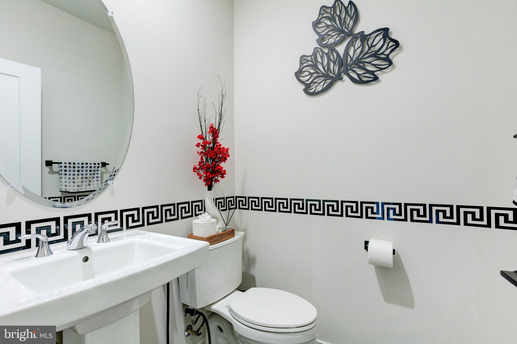 LENAH MILL - THE PARKER - Residential Lease