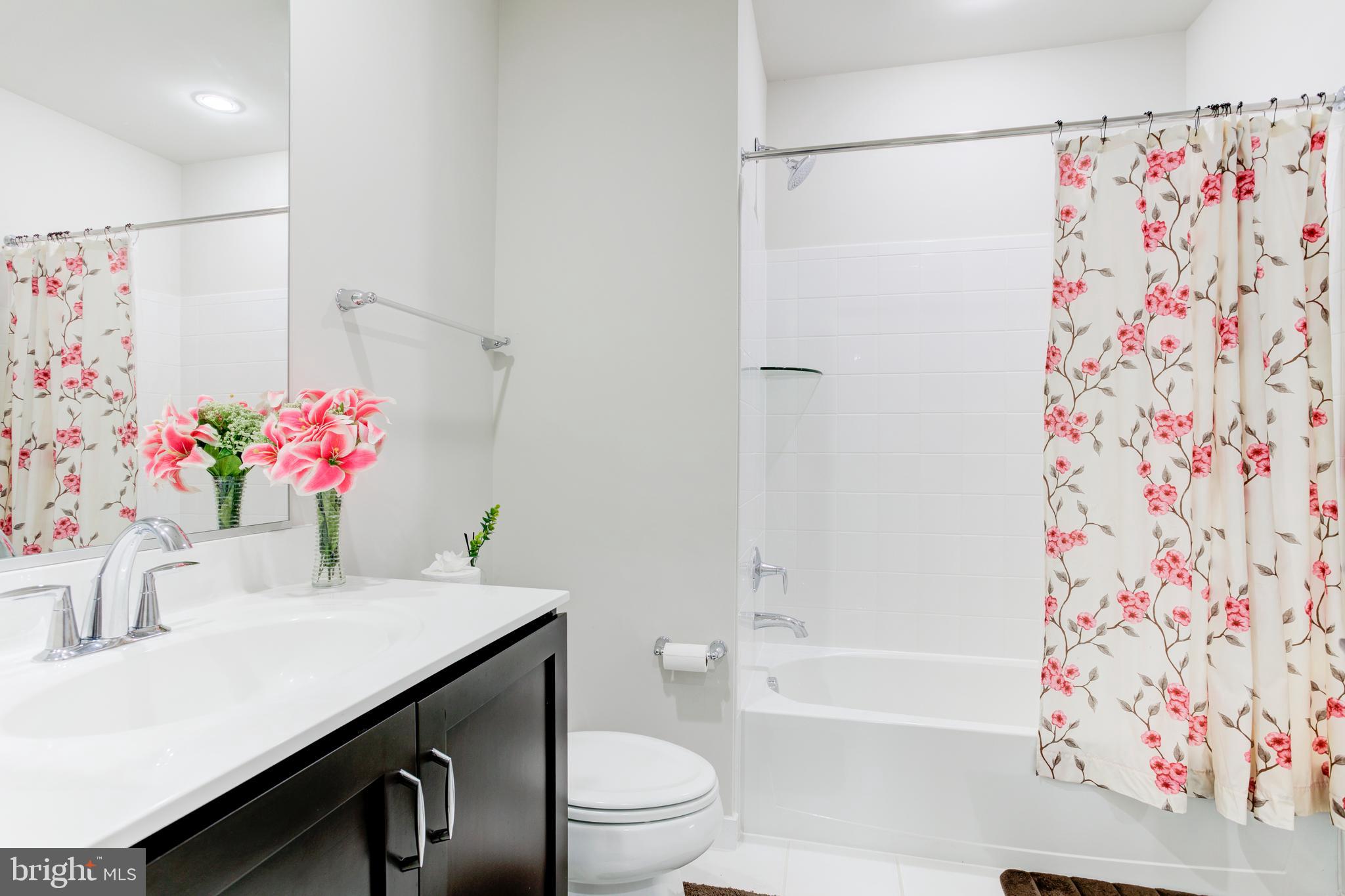 LENAH MILL - THE PARKER - Residential Lease