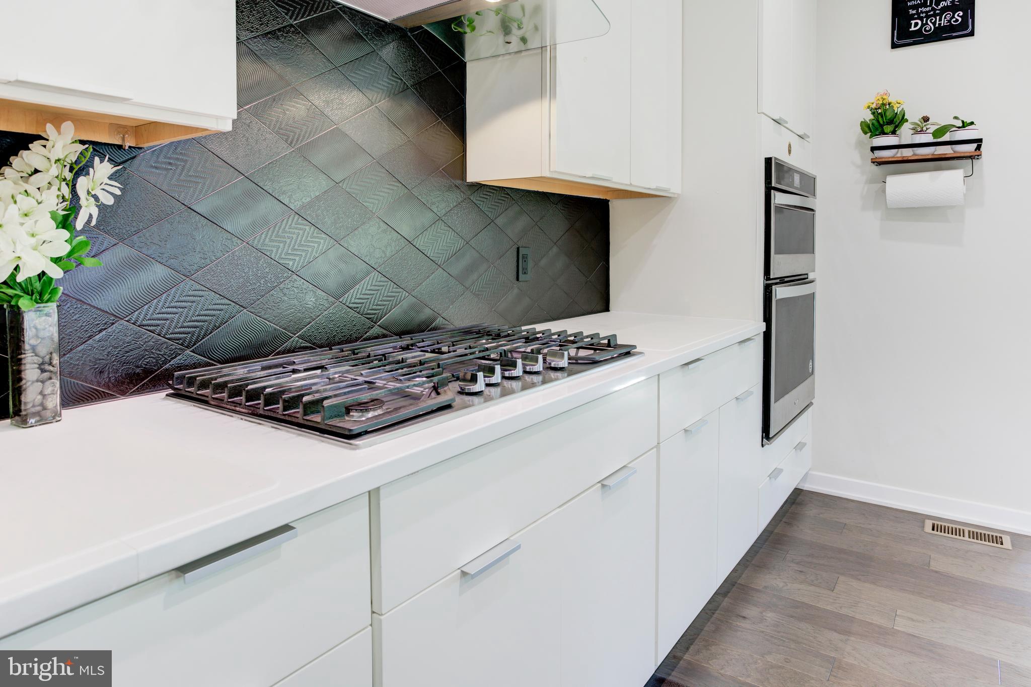 LENAH MILL - THE PARKER - Residential Lease