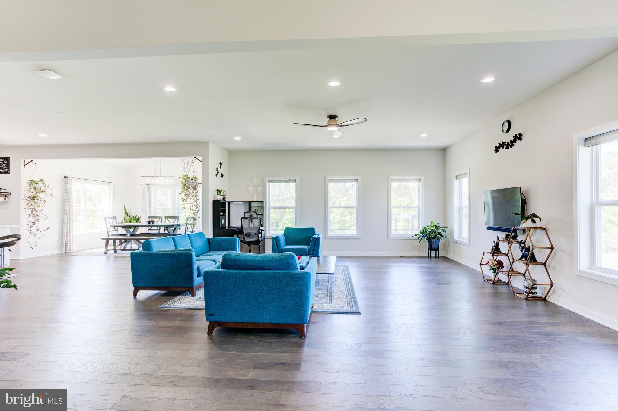 LENAH MILL - THE PARKER - Residential Lease