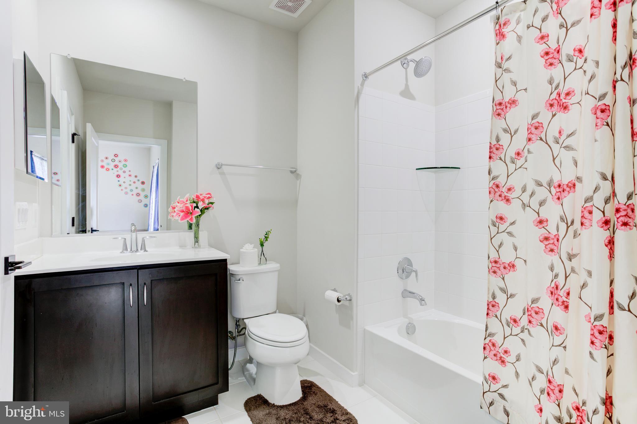 LENAH MILL - THE PARKER - Residential Lease