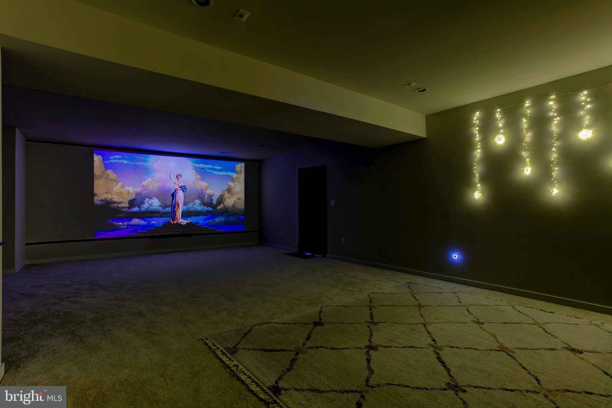 LENAH MILL - THE PARKER - Residential Lease