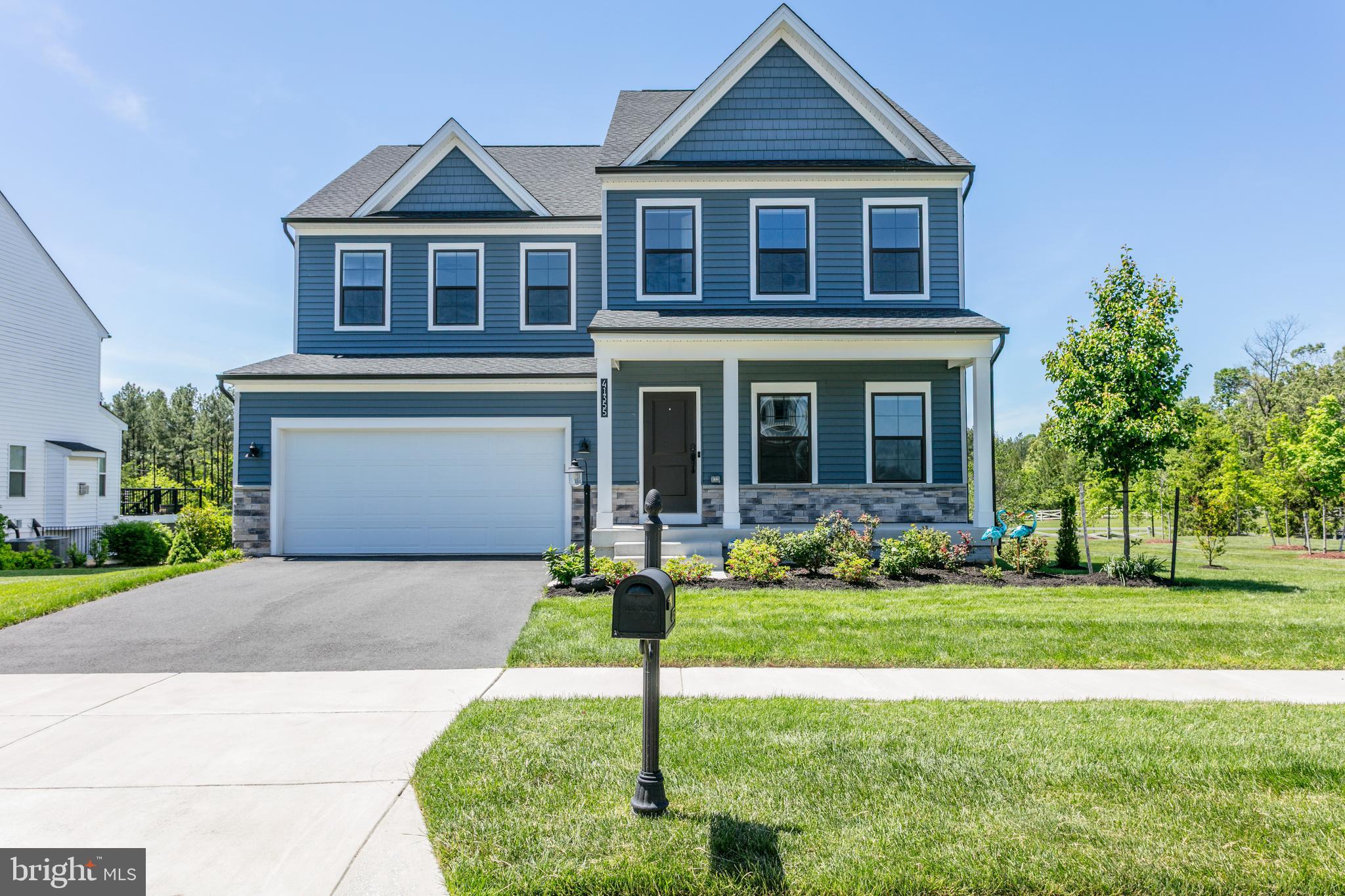 LENAH MILL - THE PARKER - Residential Lease