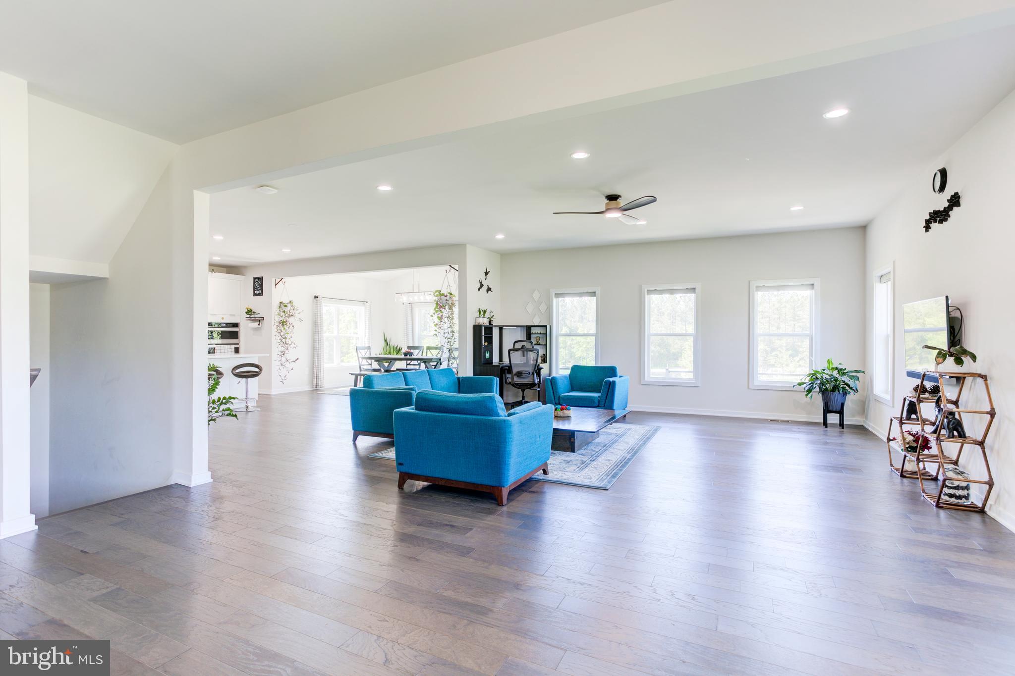 LENAH MILL - THE PARKER - Residential Lease