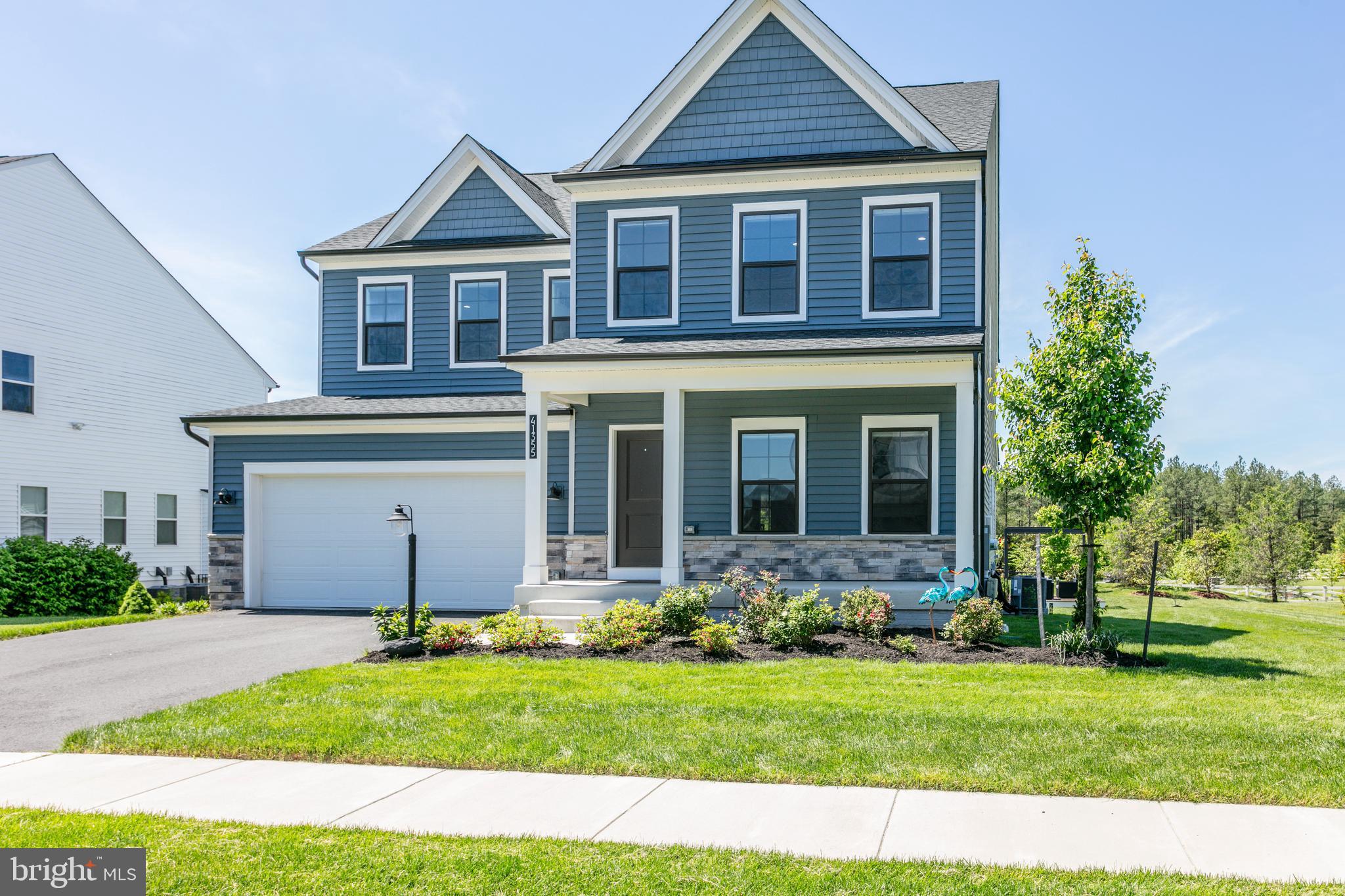 LENAH MILL - THE PARKER - Residential Lease