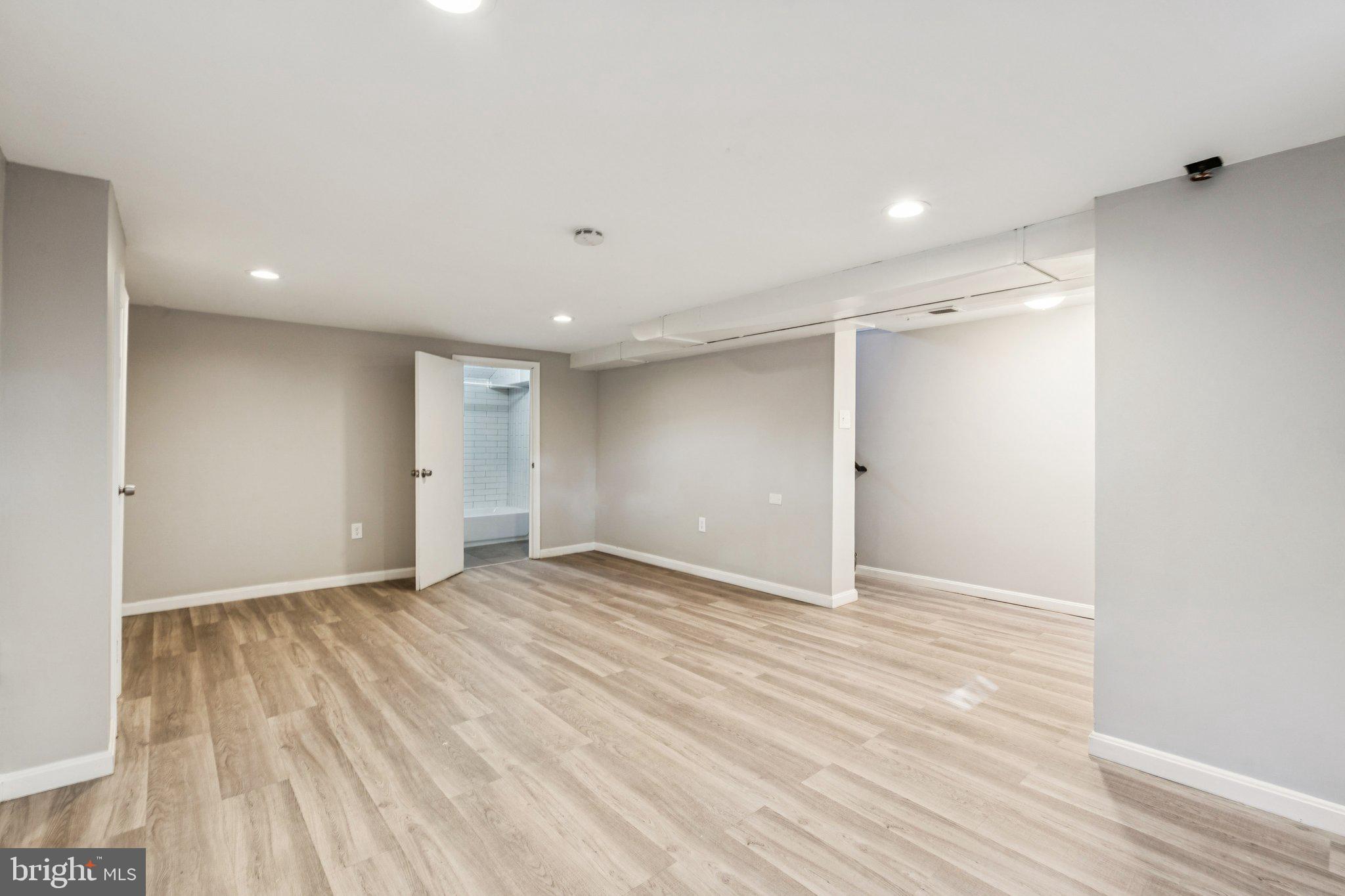 HILLCREST HEIGHTS - Residential Lease