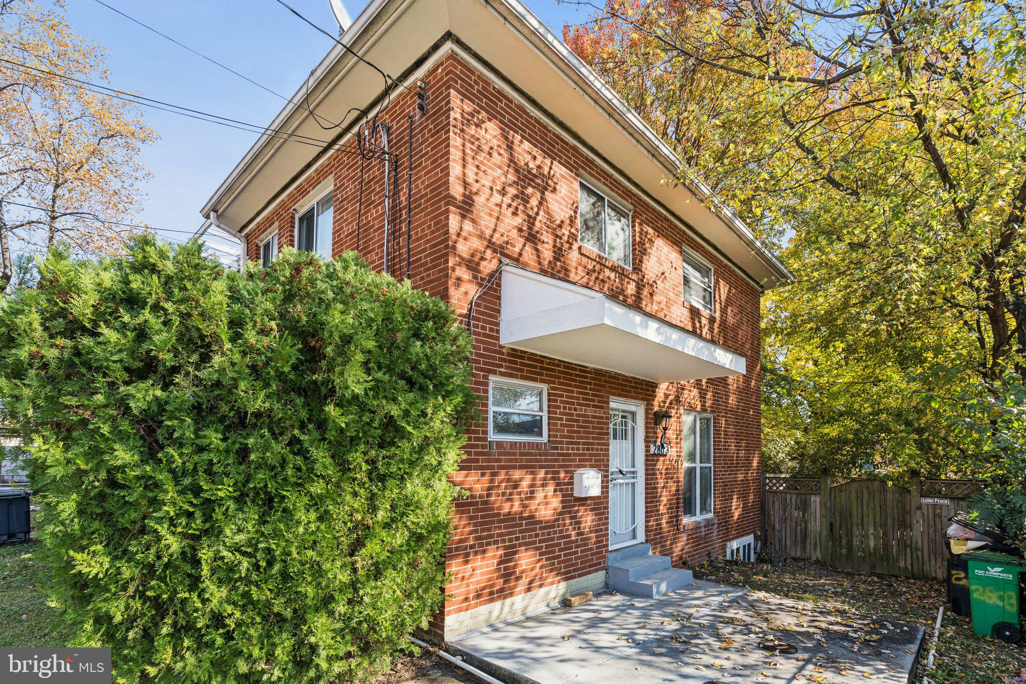 HILLCREST HEIGHTS - Residential Lease