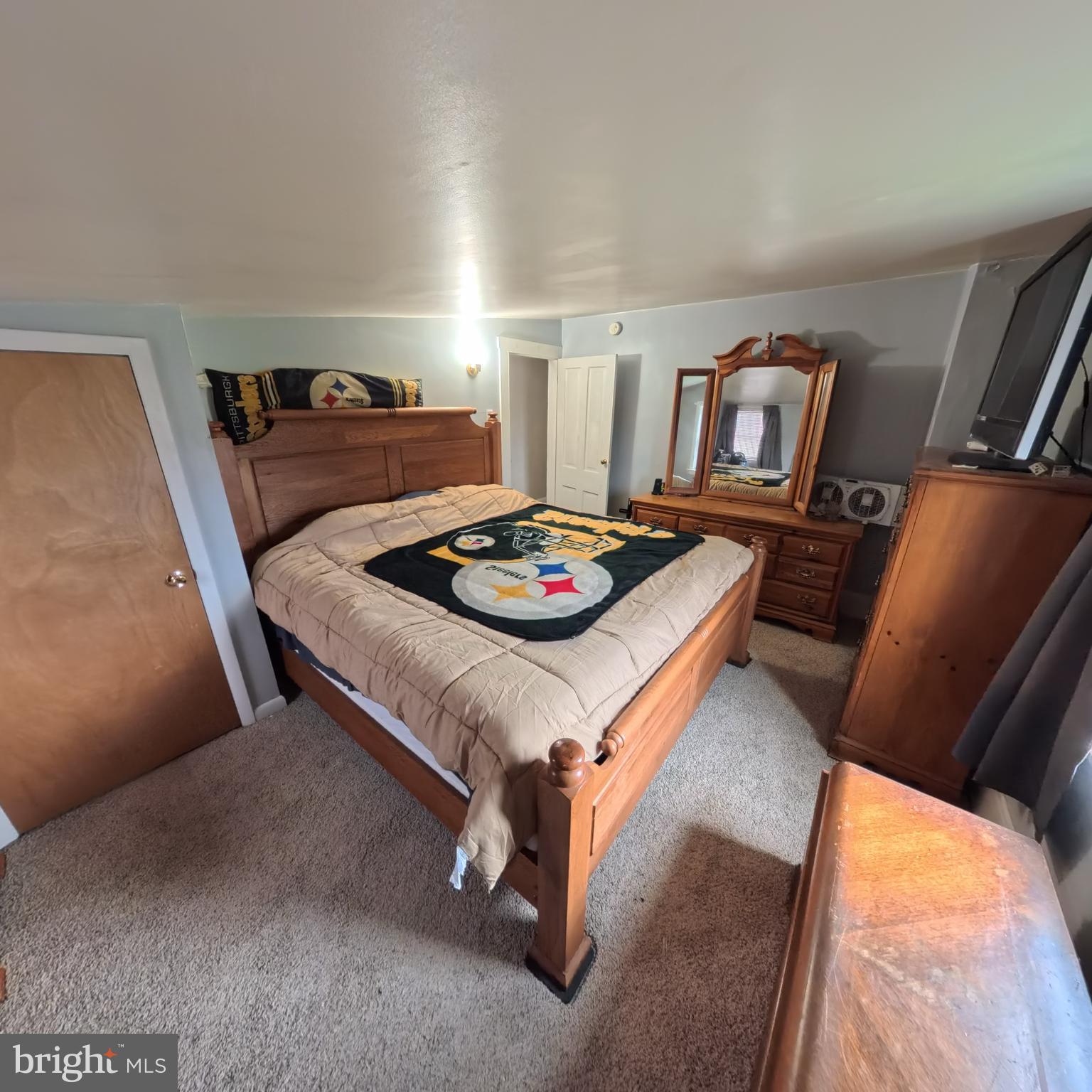 FRACKVILLE - Residential