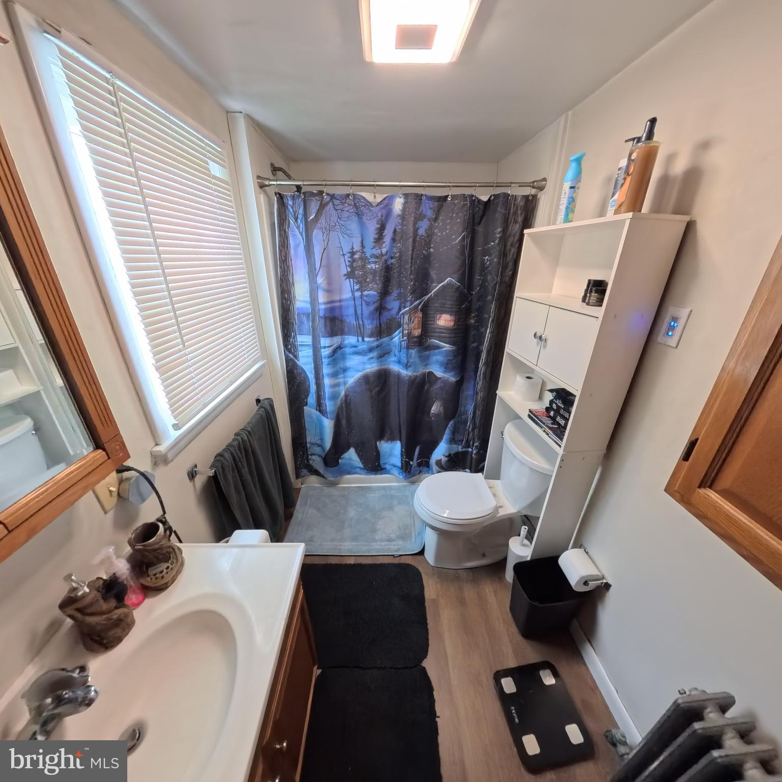 FRACKVILLE - Residential