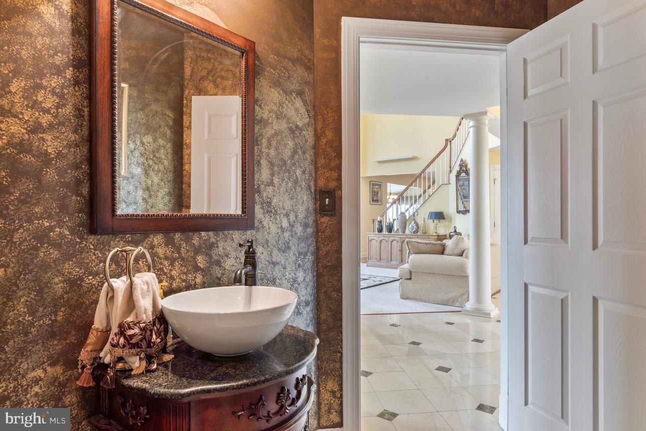 SHENSTONE - Residential