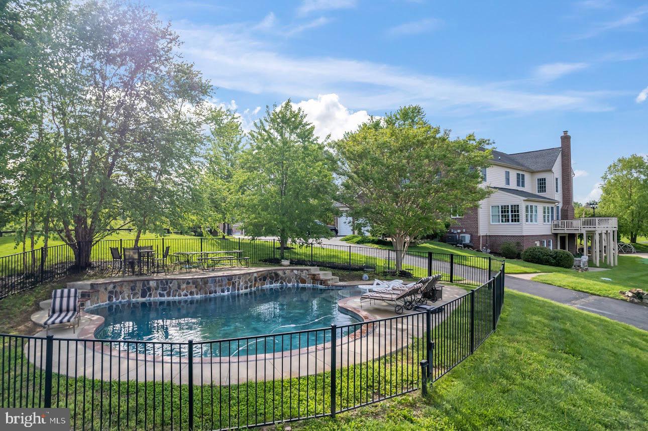 SHENSTONE - Residential