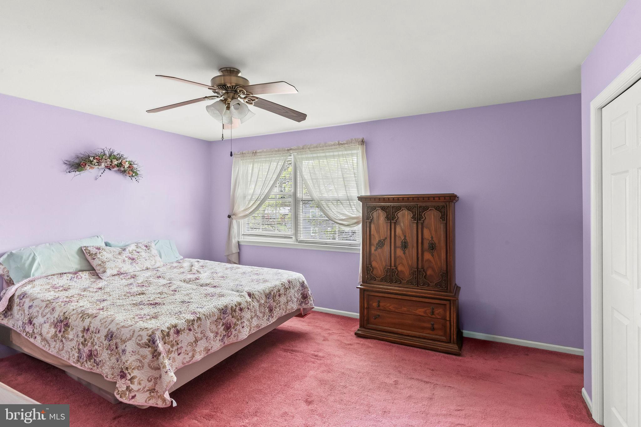 VALLEY MDWS - Residential