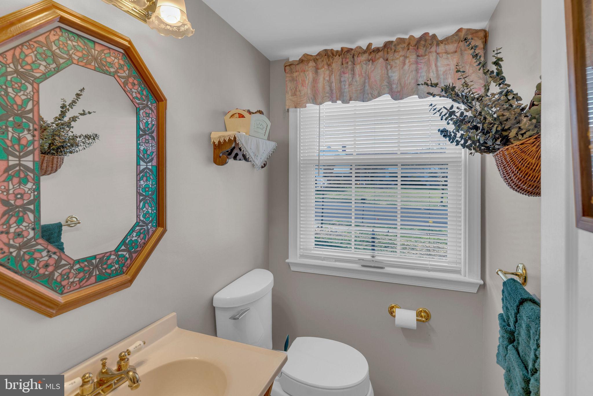 VALLEY MDWS - Residential