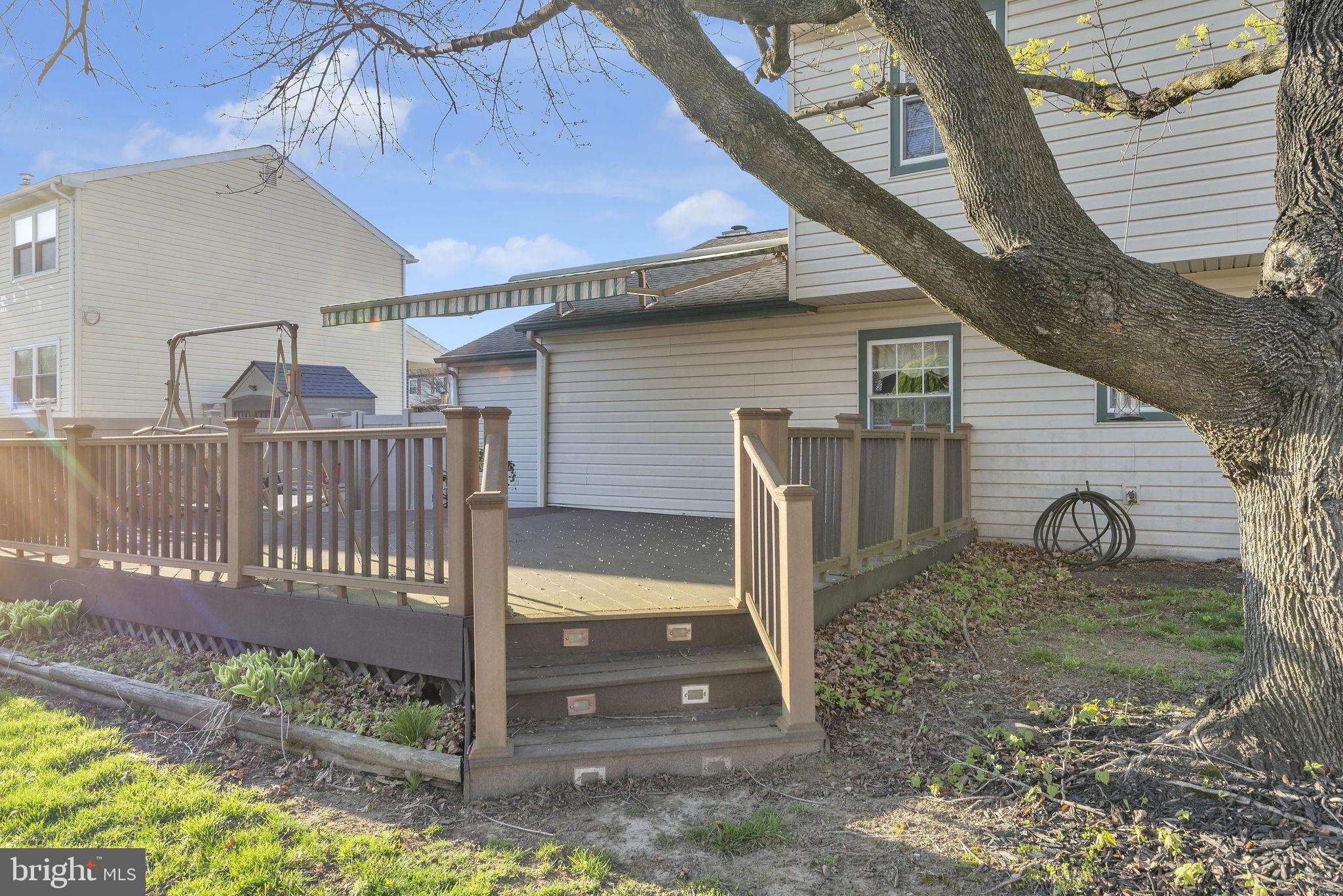 VALLEY MDWS - Residential