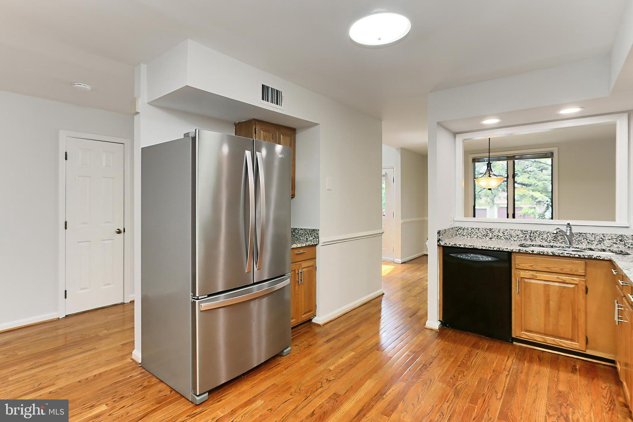 FAIR LAKES - Residential Lease