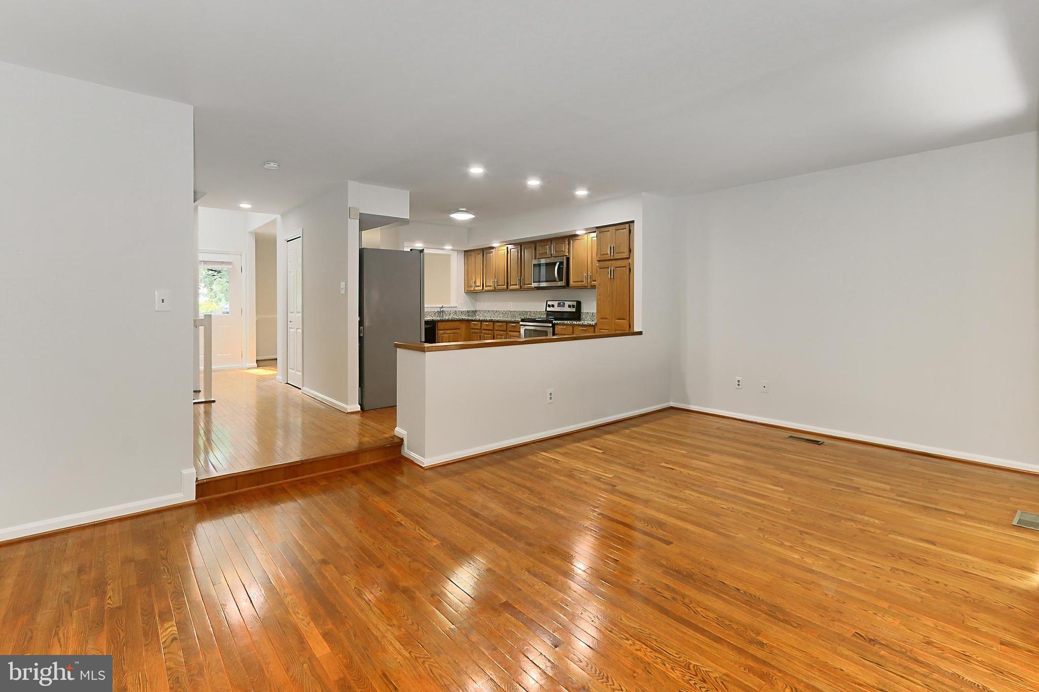 FAIR LAKES - Residential Lease