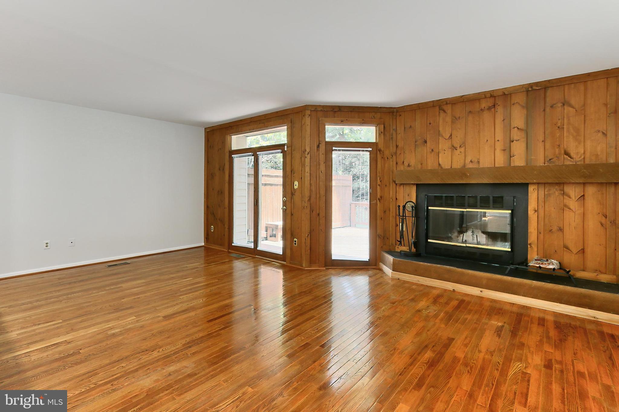 FAIR LAKES - Residential Lease