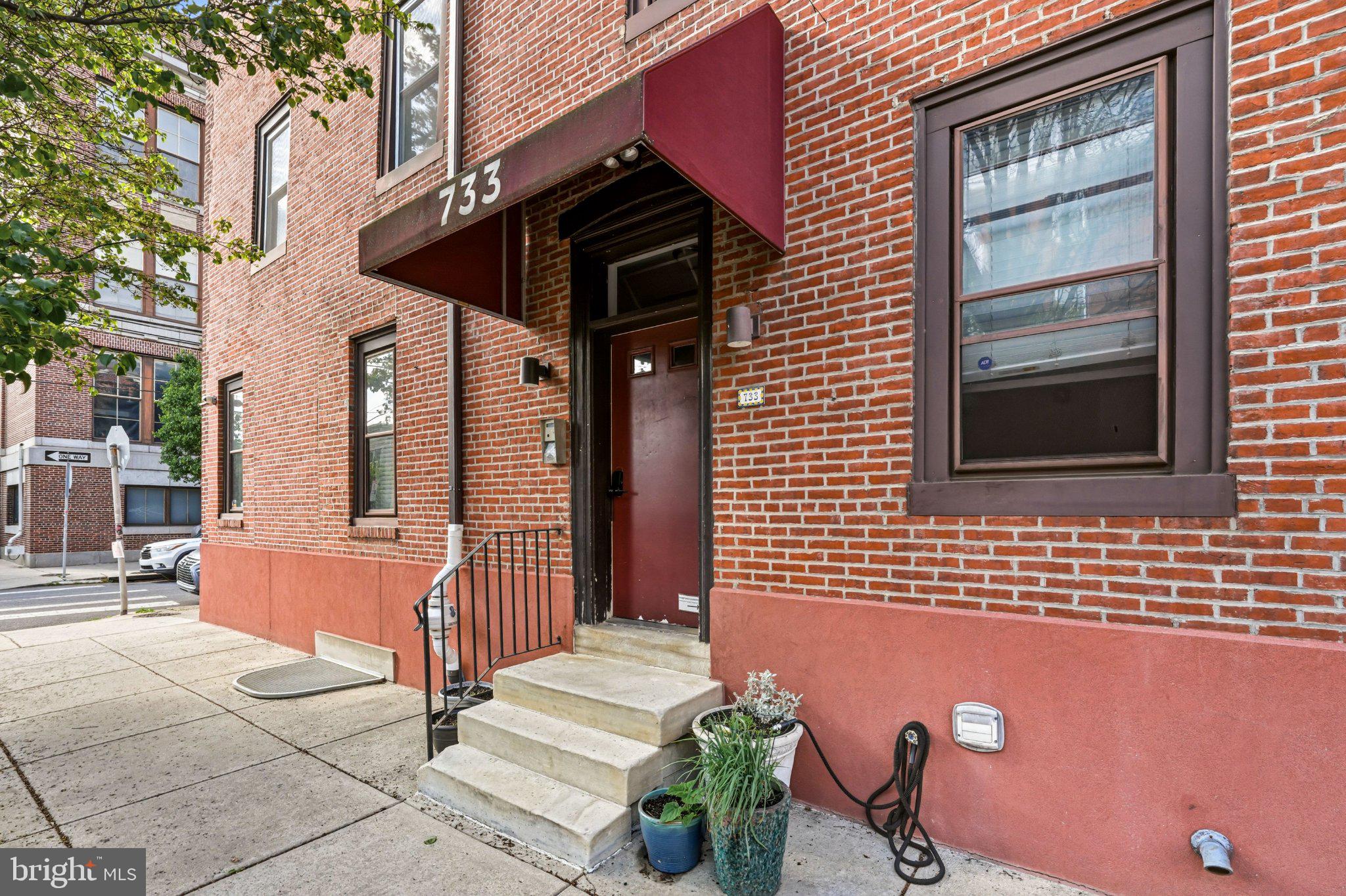 733 S 12TH STREET 200