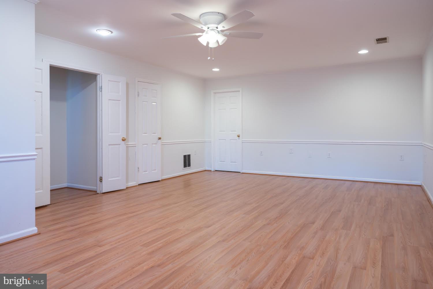 LITTLE ROCKY RUN - Residential Lease