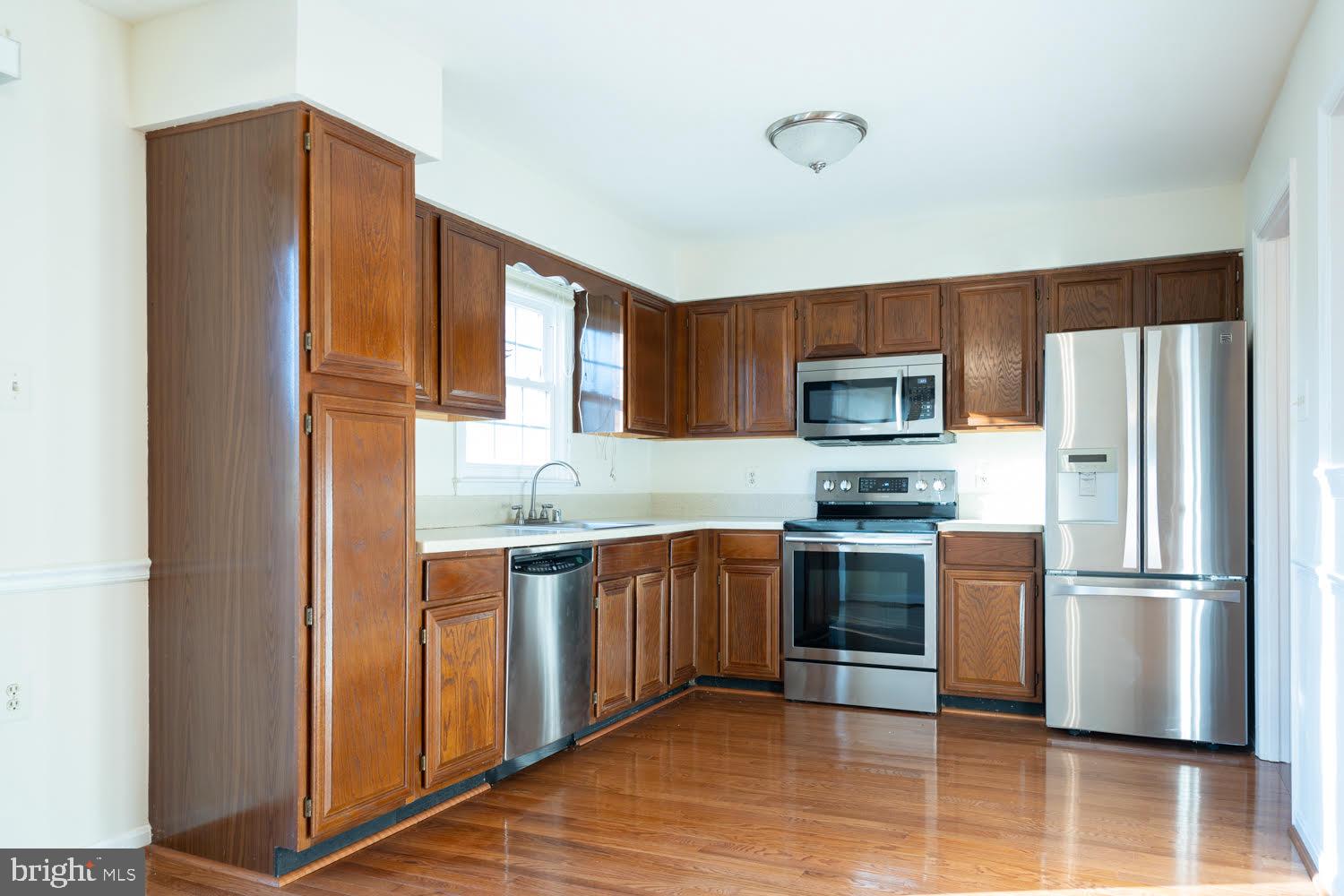 LITTLE ROCKY RUN - Residential Lease