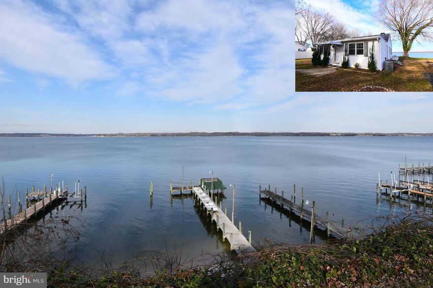Waterfront cottage with Panoramic views of the Patuxent River.  Watch all the activity from the boats, the osprey & the eagles! Private pier & beach. Catch your own crabs or walk down to one of the crab houses for fresh steamed crabs.  House needs some TLC.